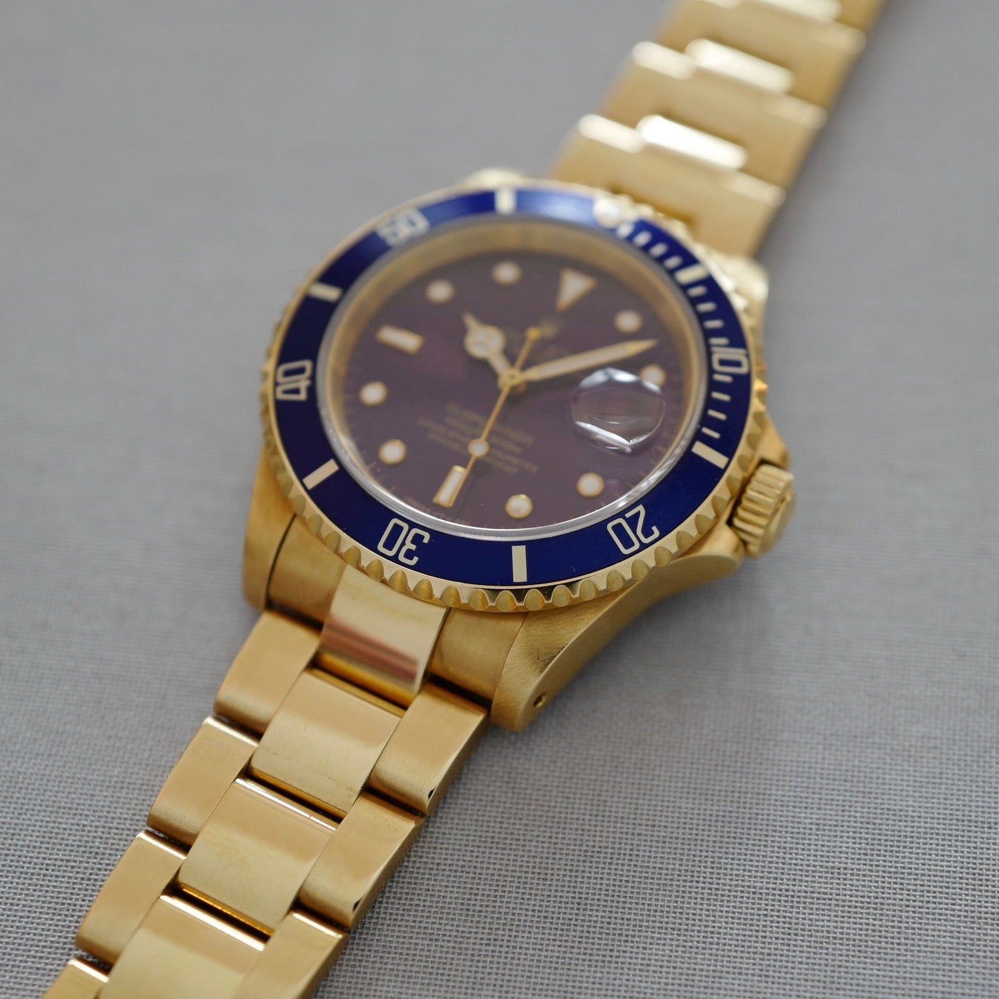 Rolex Yellow Gold Submariner Watch Ref 16618 with Original Tropical Purple Dial