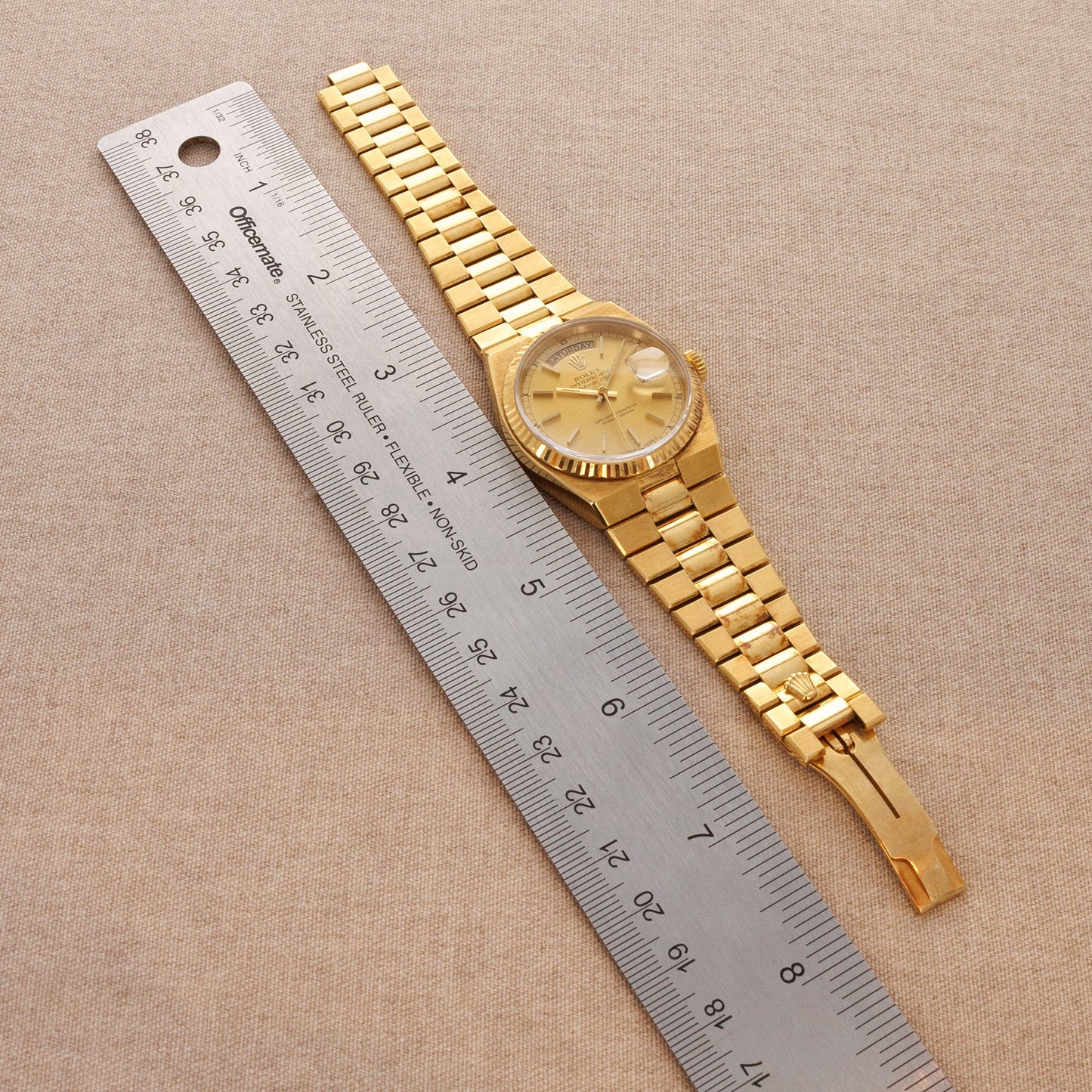 Rolex Yellow Gold Day-Date Oysterquartz Ref. 19018