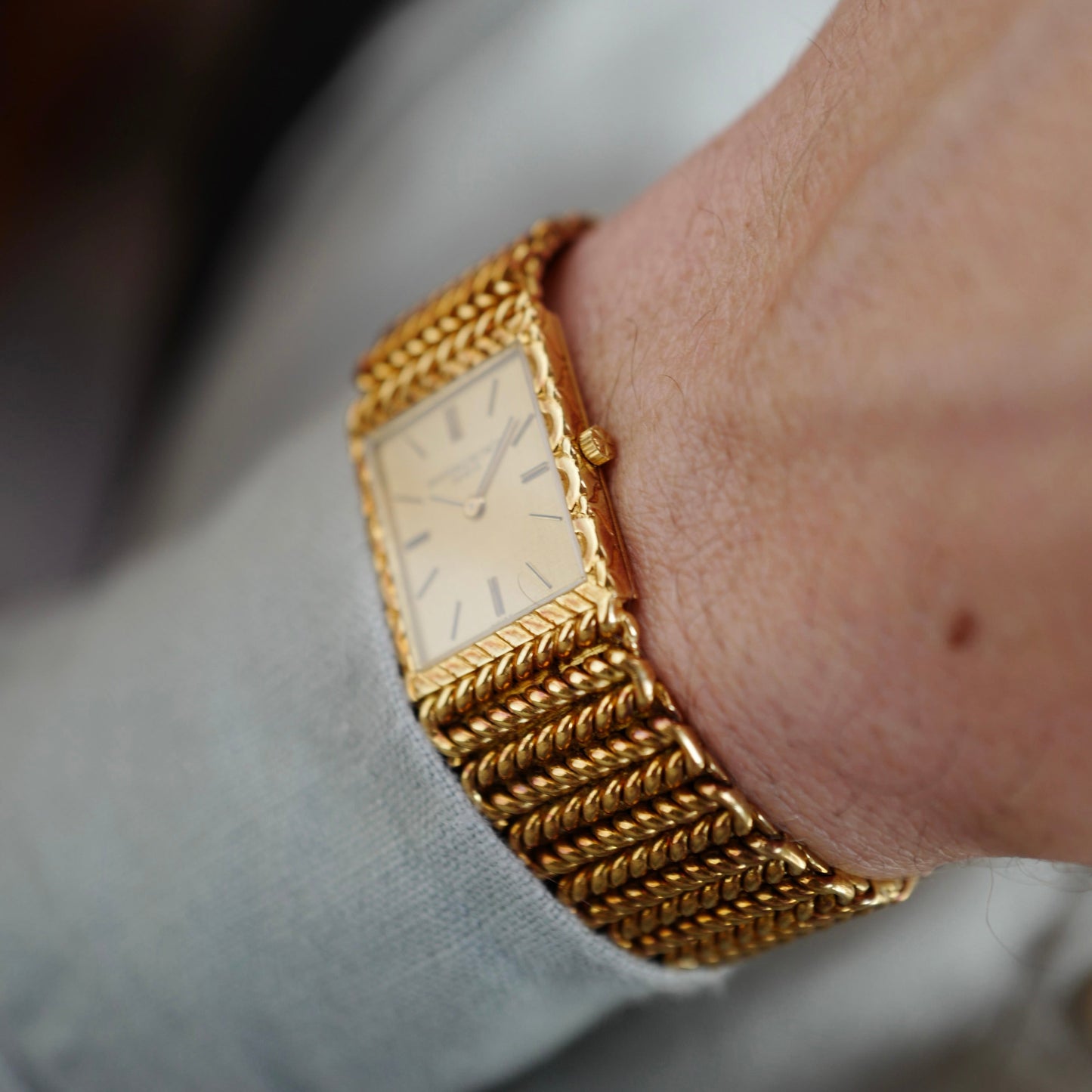 Vacheron Constantin Yellow Gold Mechanical Bracelet Watch (NEW ARRIVAL)