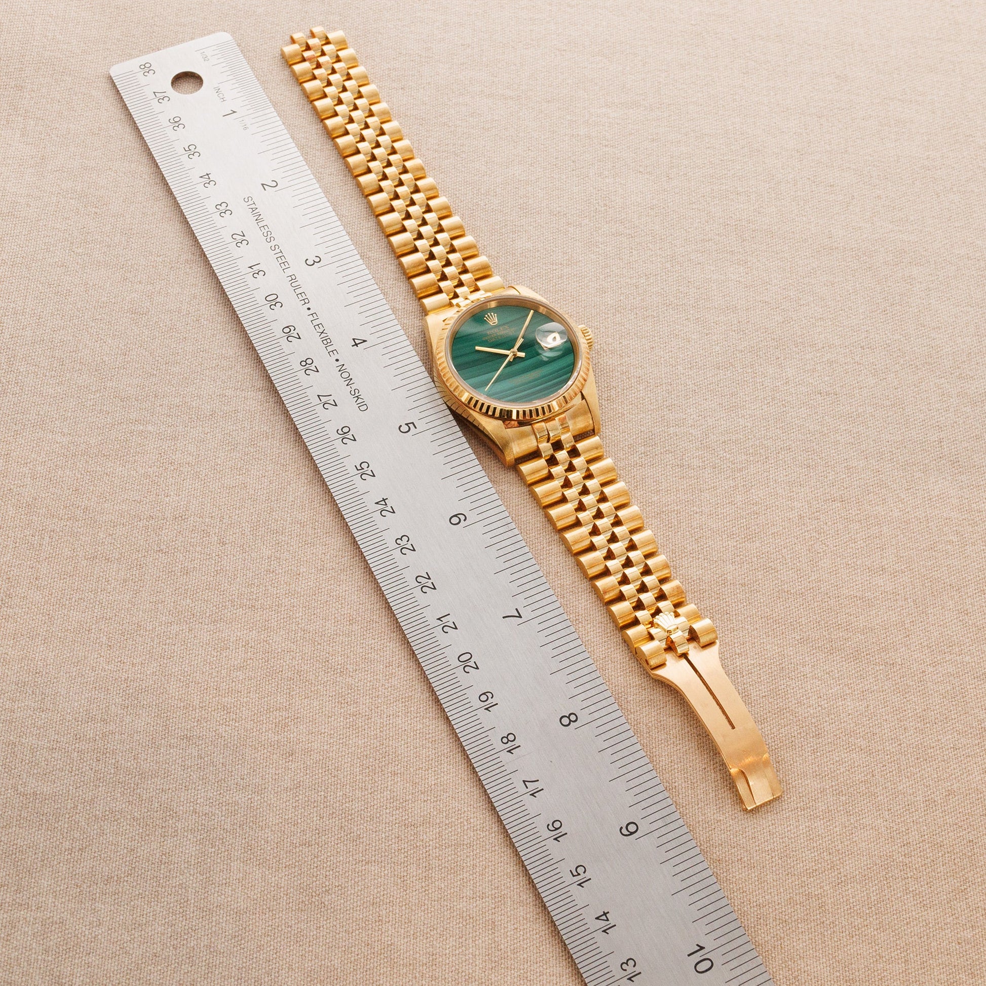 Rolex Yellow Gold Datejust Ref. 16238 with Malachite Dial