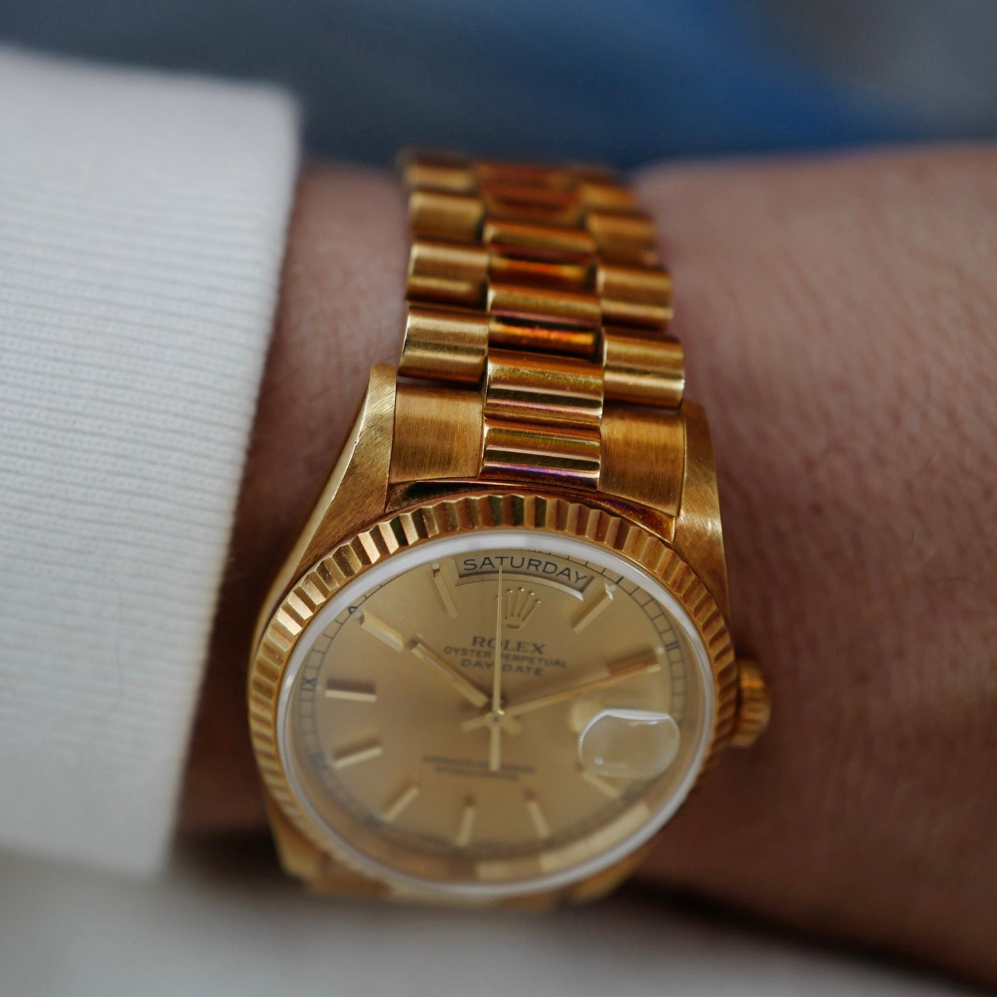 Rolex Yellow Gold Day-Date Ref. 18238 in Top Condition with Paper (New Arrival)