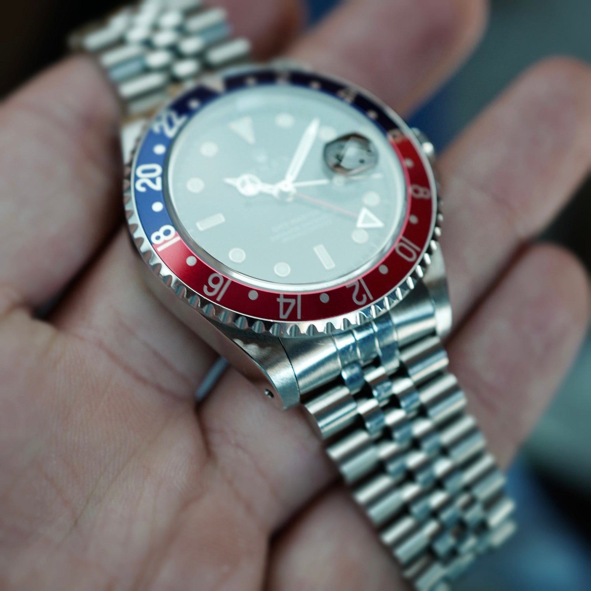 Rolex Steel Pepsi GMT-Master Ref. 16710 on Jubilee Bracelet in Top Condition (New Arrival)