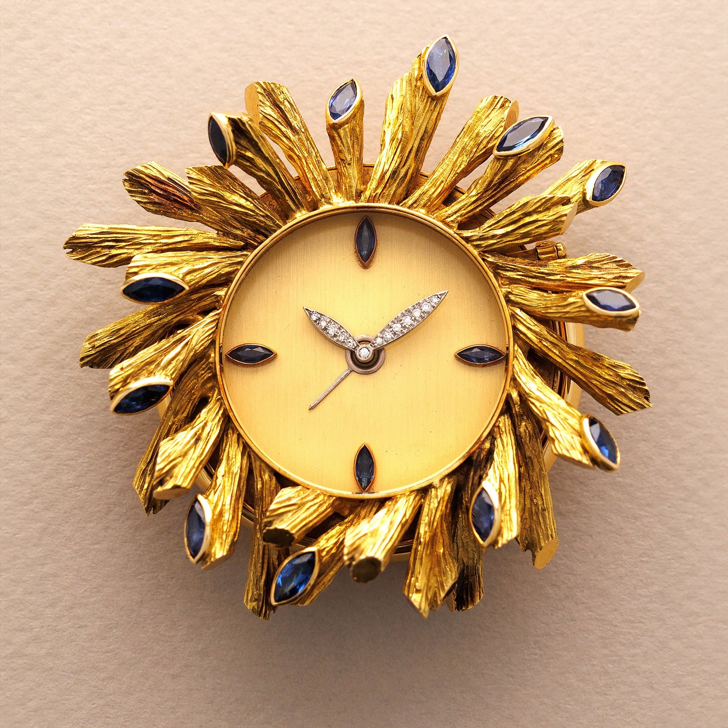 Vacheron Constantin Clock with Branch Design and Sapphires (Objet)