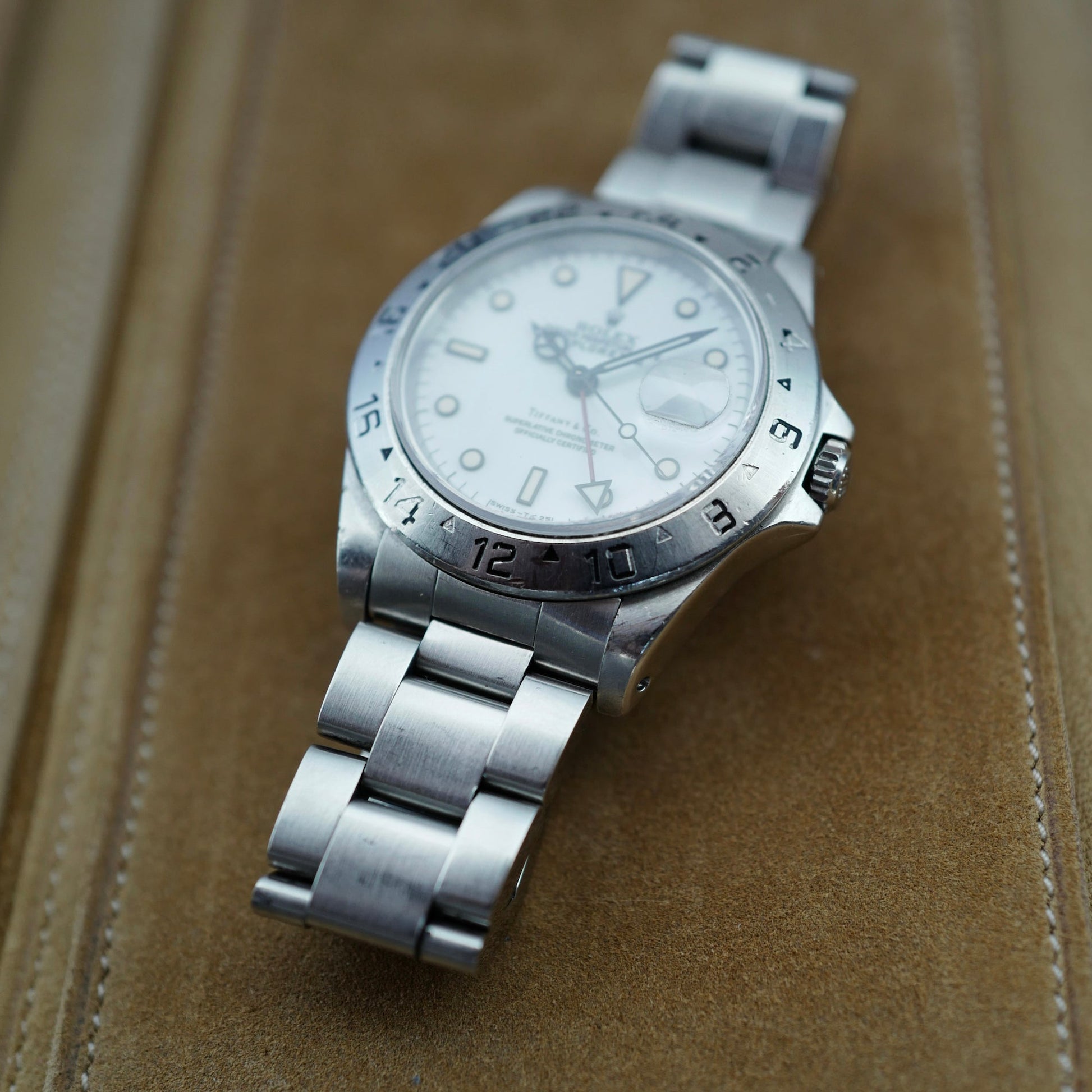 Rolex Steel Explorer II White Dial Tiffany Dial 16570 (New Arrival)