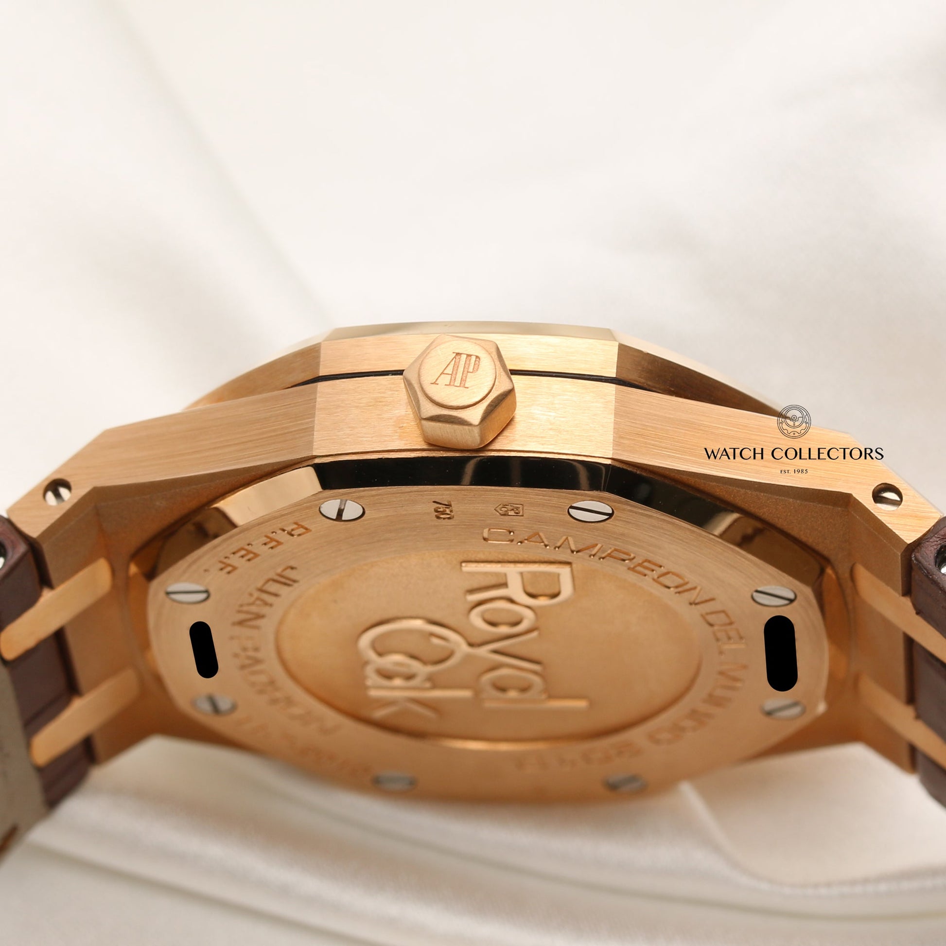 Unworn Full Set Audemars Piguet Royal Oak Day Date Campeon Del Mundo 2010 18k Rose Gold 26330OR.OO.D088CR.99