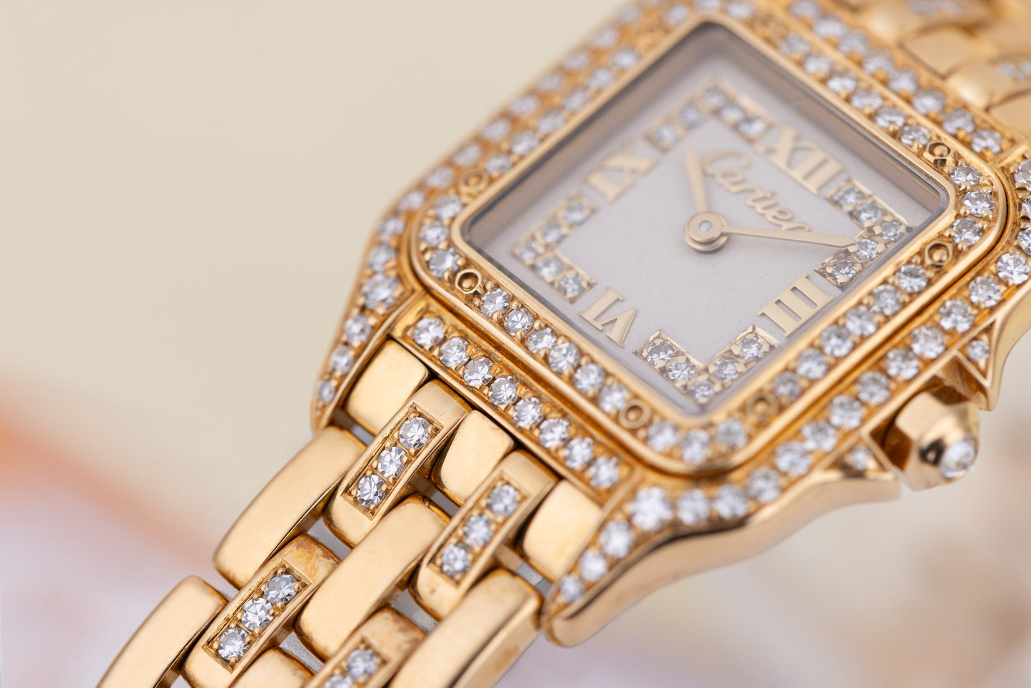 Unworn Cartier Panthere | REF. 8057915 | Cream Diamond Dial, Diamond Bezel & Bracelet | 22mm | 18k Yellow Gold