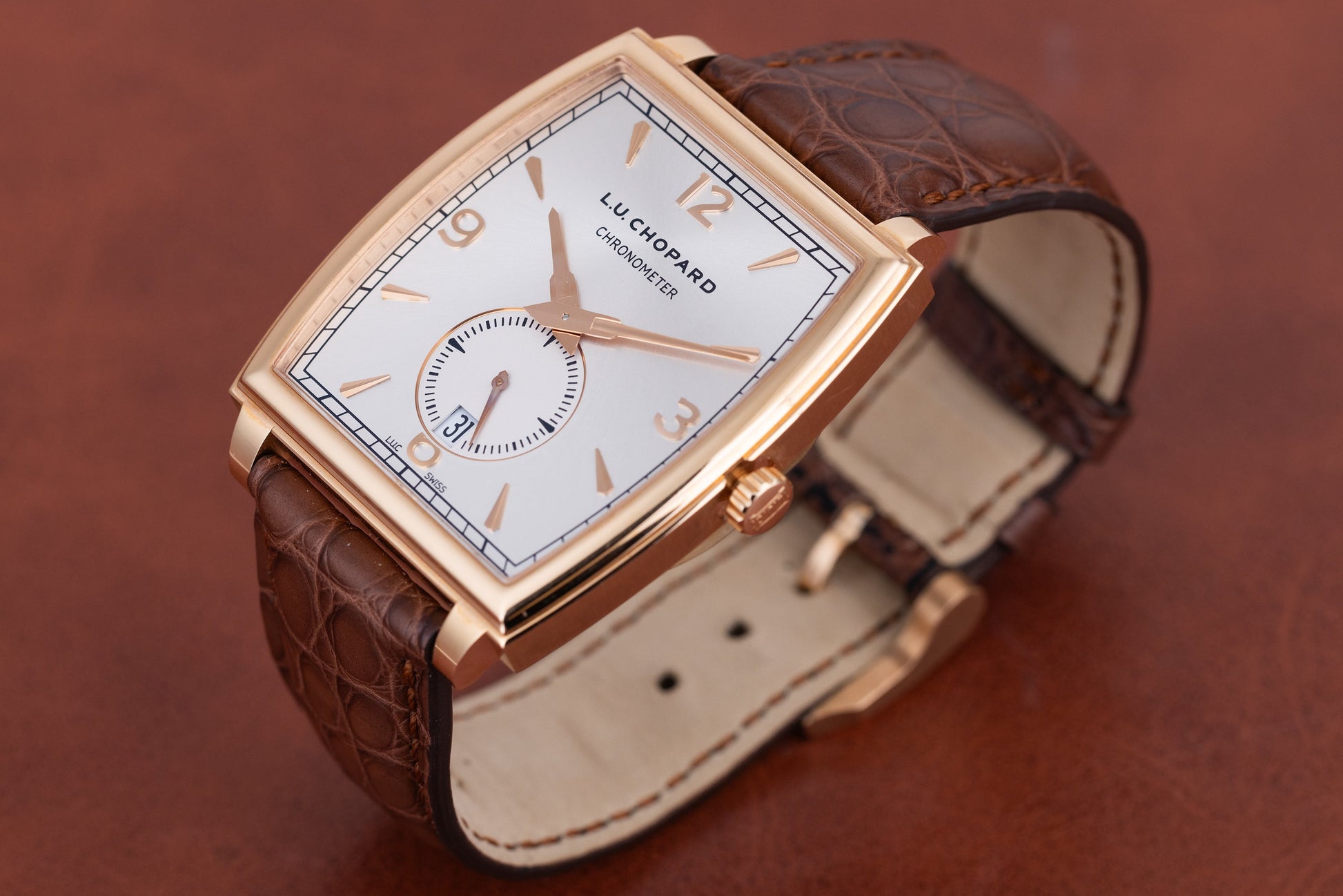 Unworn L.U. Chopard Chronometer Tonneau with Date | REF. 2294 | 18k Rose Gold | 37mm