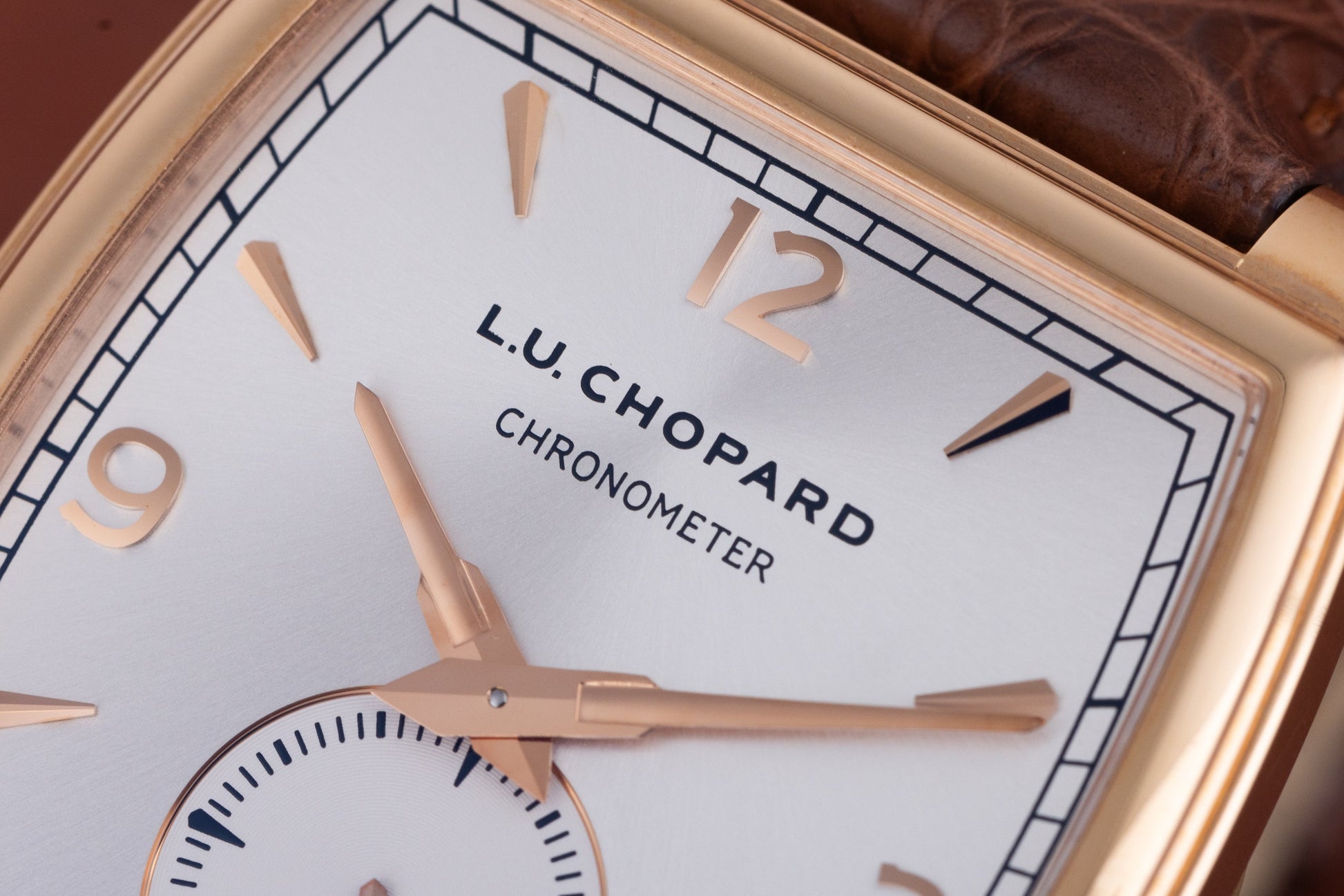 Unworn L.U. Chopard Chronometer Tonneau with Date | REF. 2294 | 18k Rose Gold | 37mm