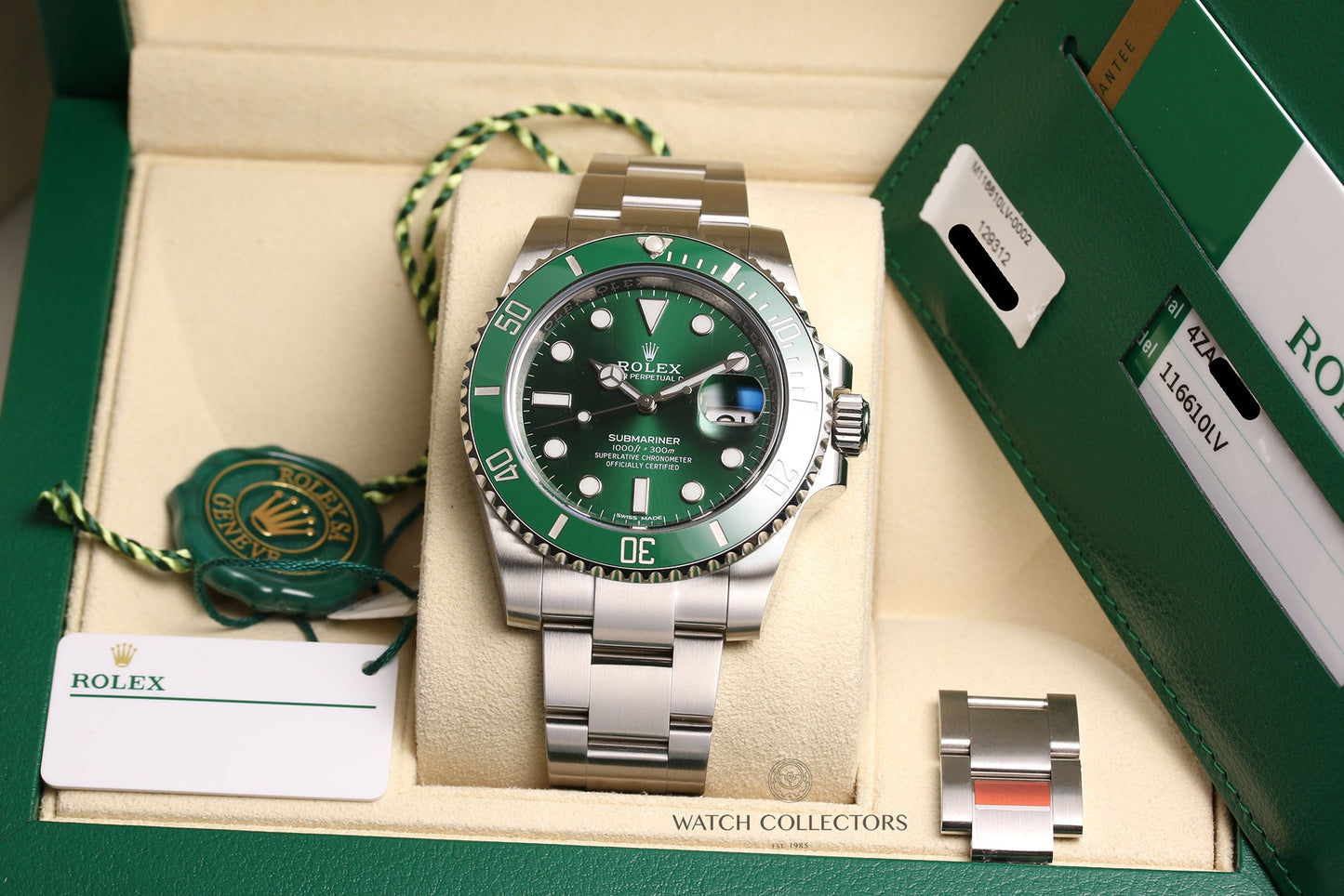 Rolex Submariner Date Hulk 116610LV Stainless Steel full set