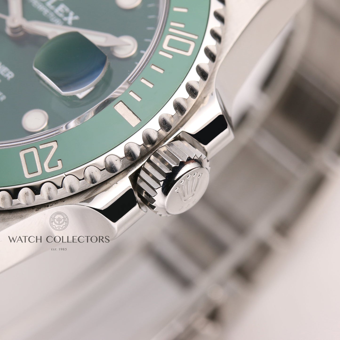 Rolex Submariner Date Hulk 116610LV Stainless Steel full set