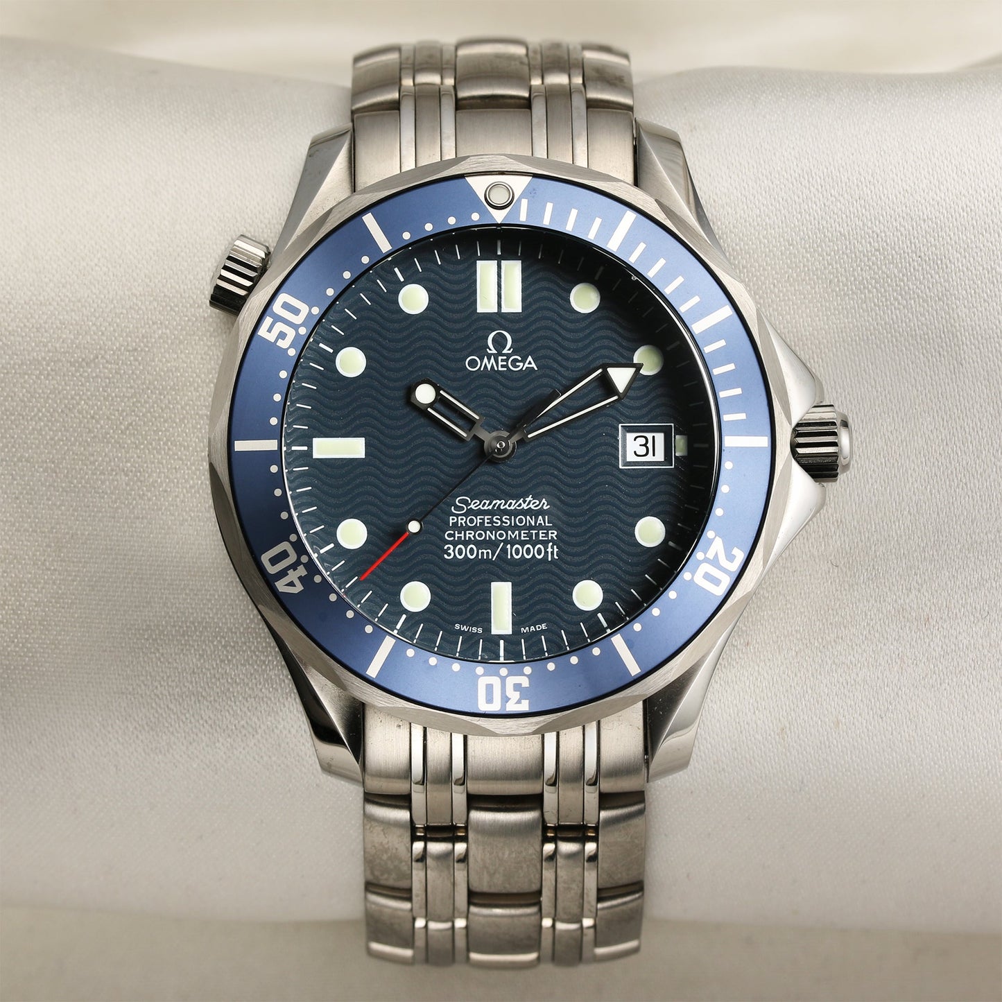 Unworn New Old Stock: Omega Seamaster 2531.80.00 Stainless Steel