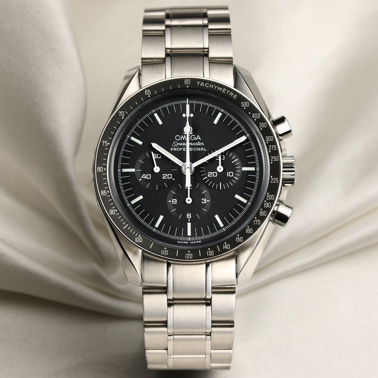 Unworn New Old Stock: Omega Speedmaster Moonwatch Chronograph 3570.50.00 Stainless Steel