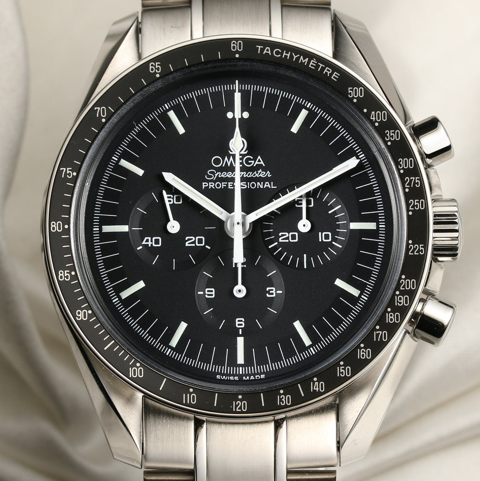 Unworn New Old Stock: Omega Speedmaster Moonwatch Chronograph 3570.50.00 Stainless Steel