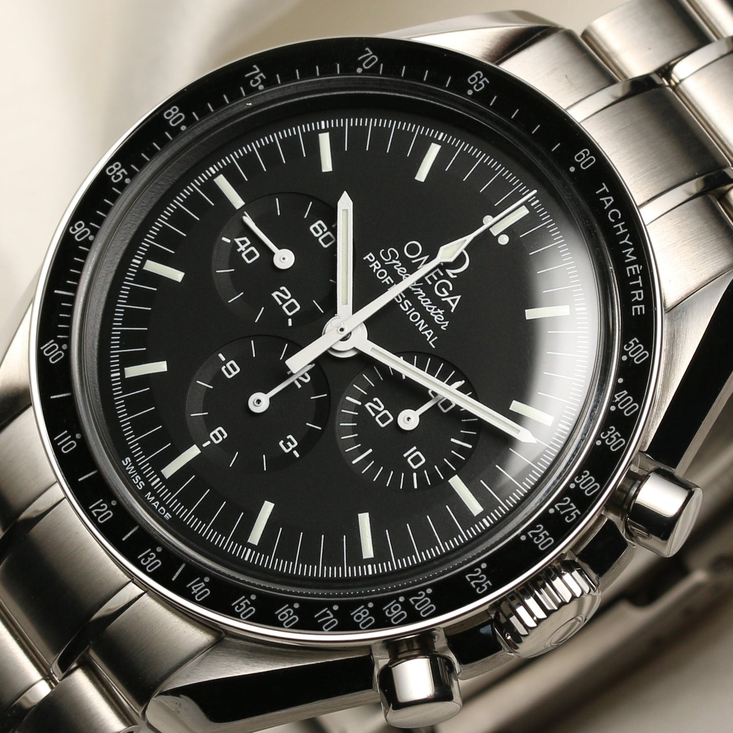 Unworn New Old Stock: Omega Speedmaster Moonwatch Chronograph 3570.50.00 Stainless Steel