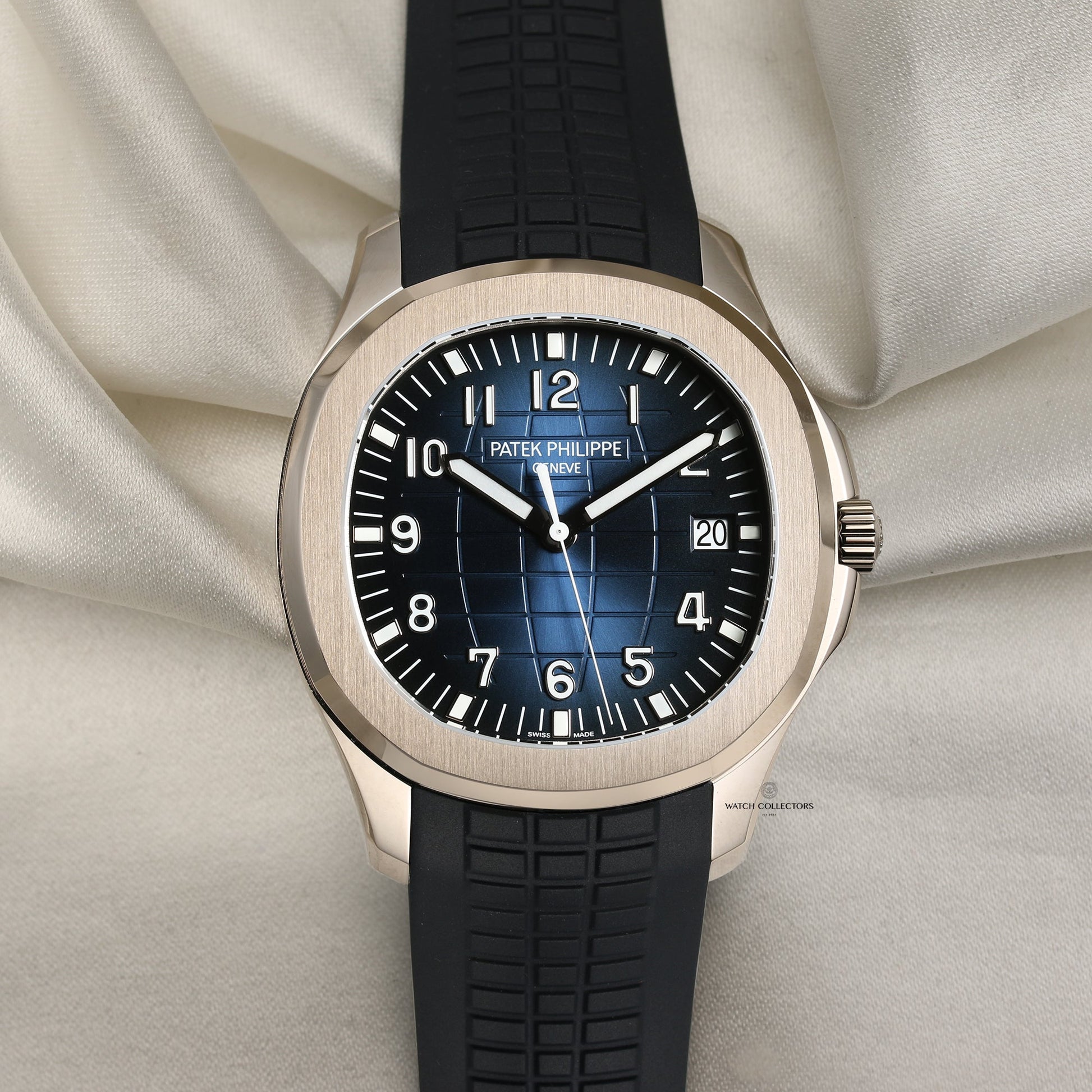 Unworn 2020 Patek Philippe Aquanaut 5168G-001 Blue 18k White Gold