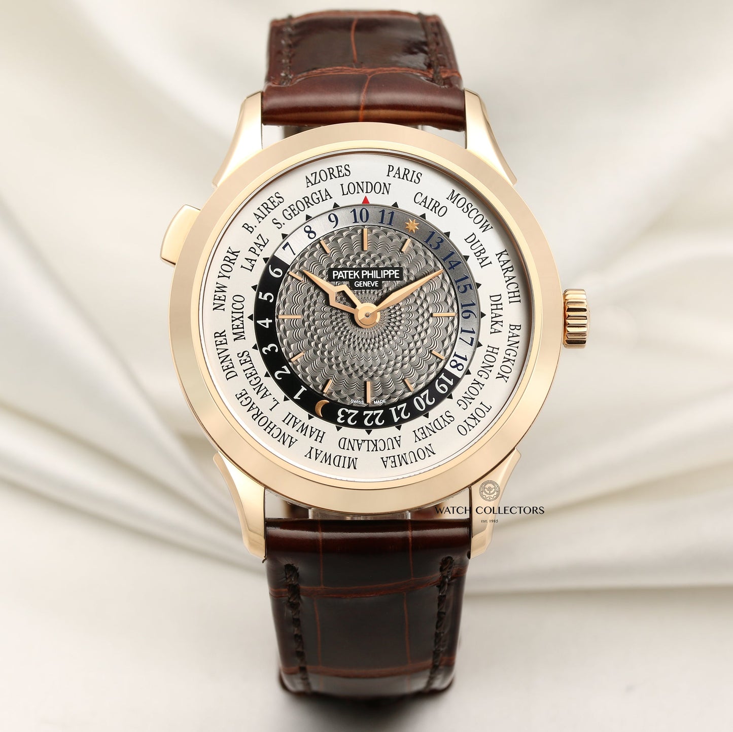 Unworn Patek Philippe Complications World Time 5230R-001 18k Rose Gold