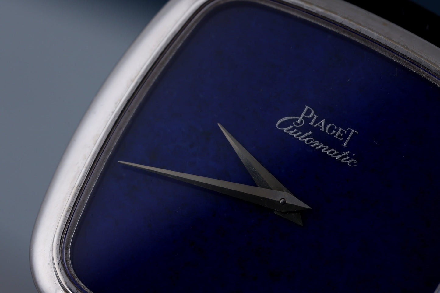 Unworn Piaget Vintage Wristwatch | REF. 12773 | Lapis Lazuli Dial | Automatic | 32mm | 18k White Gold | 1974