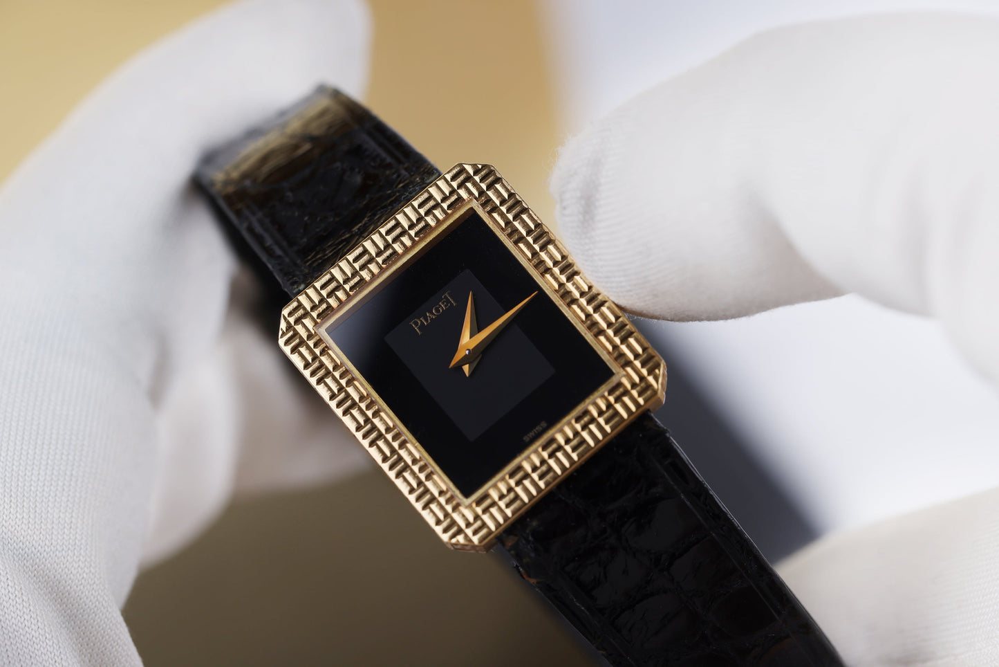 Unworn Piaget Vintage Ladies Wristwatch | REF. 41543 | Black & Grey Dial | Engraved Bezel | 20mm | 18k Yellow Gold | Manual Wind | 1982