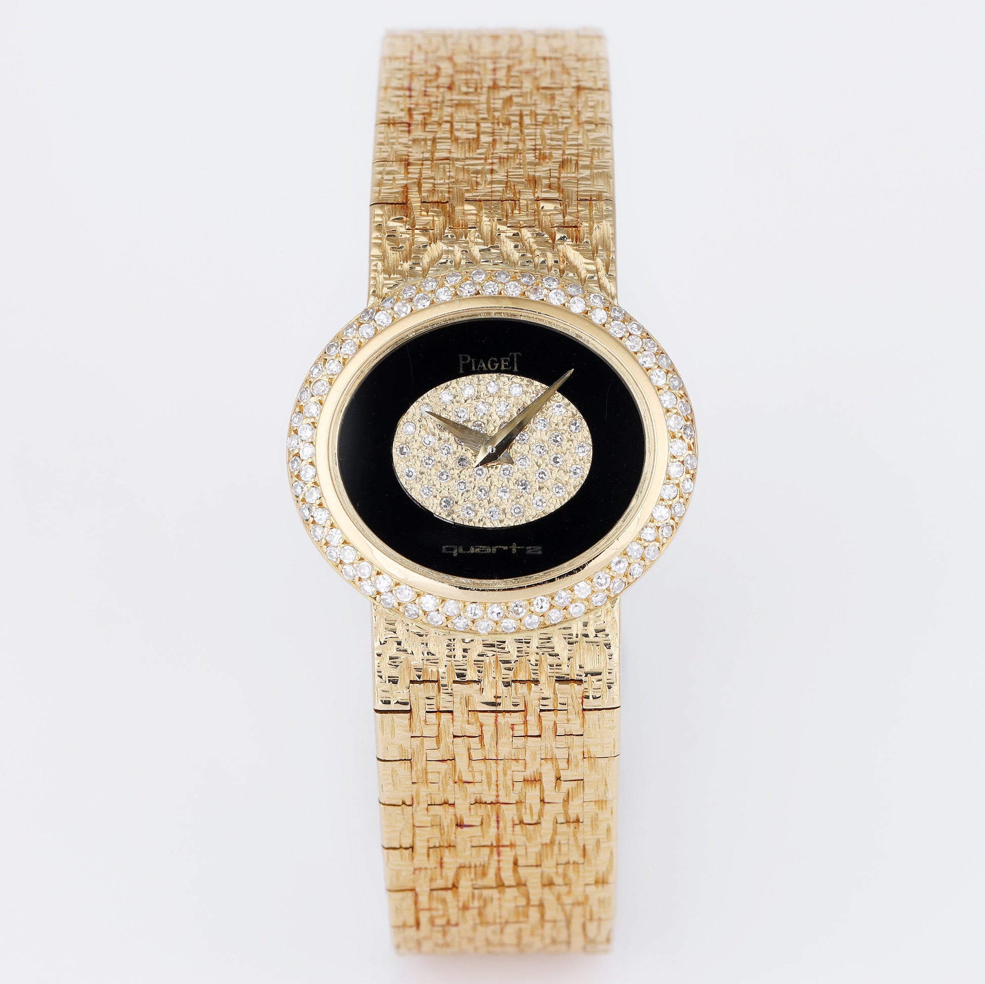 Unworn New Old Stock 1980's: Piaget Vintage Ladies Wristwatch | REF. 7315 A68 | Onyx Diamond Dial | Diamond Bezel | 27mm | 18k Yellow Gold | Quartz | 1980's