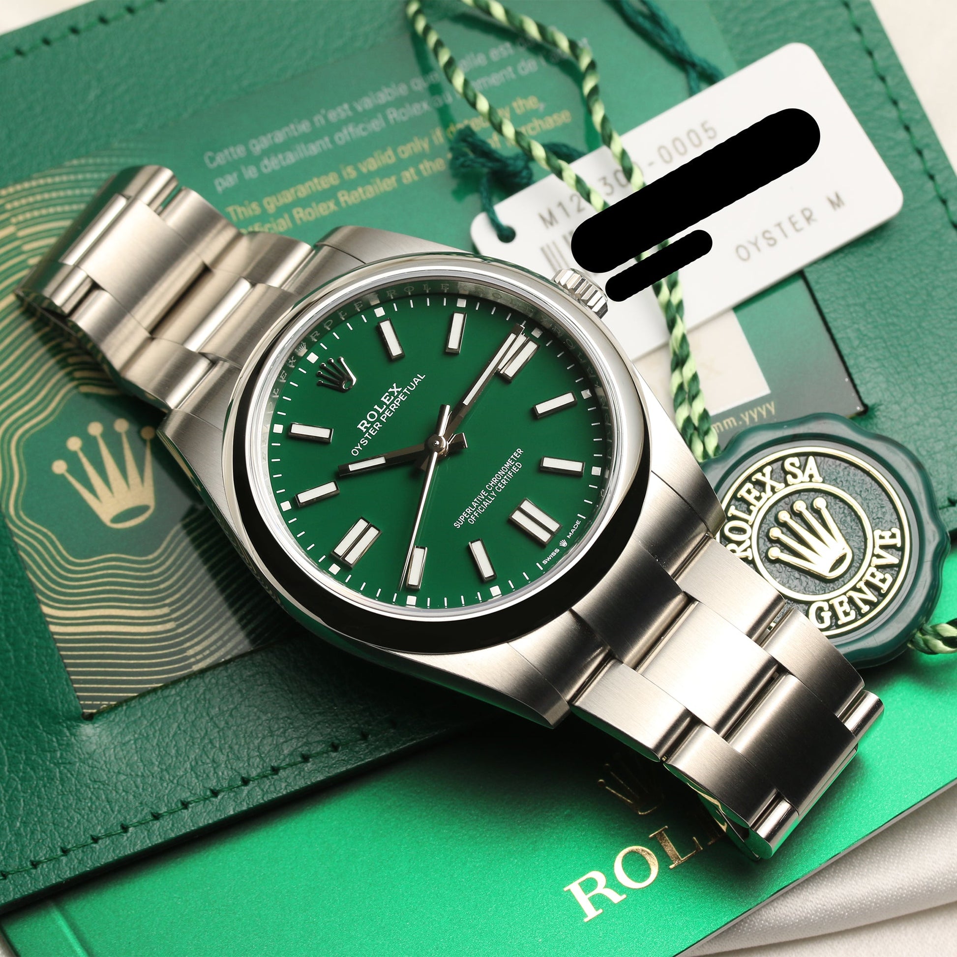 Unworn Rolex Oyster Perpetual 41mm 124300 Green Dial 2021