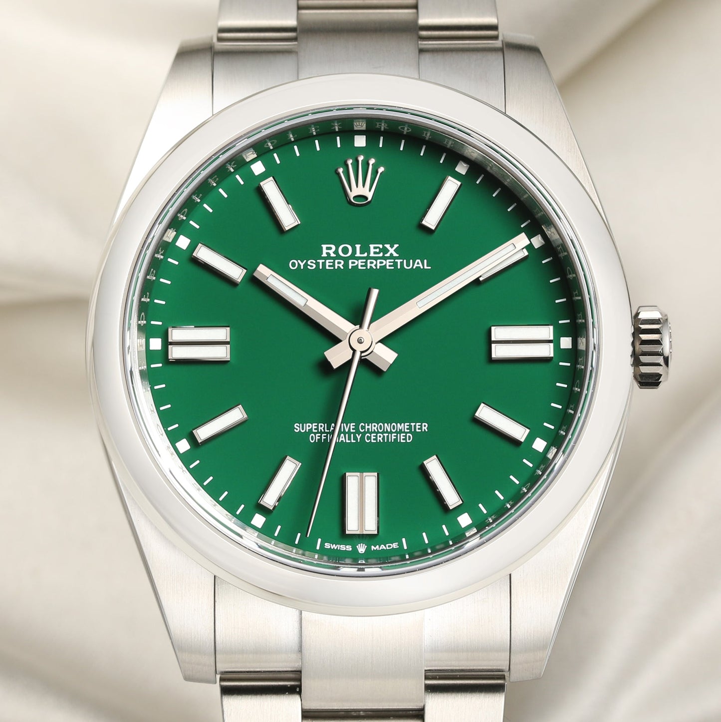 Unworn Rolex Oyster Perpetual 41mm 124300 Green Dial 2021