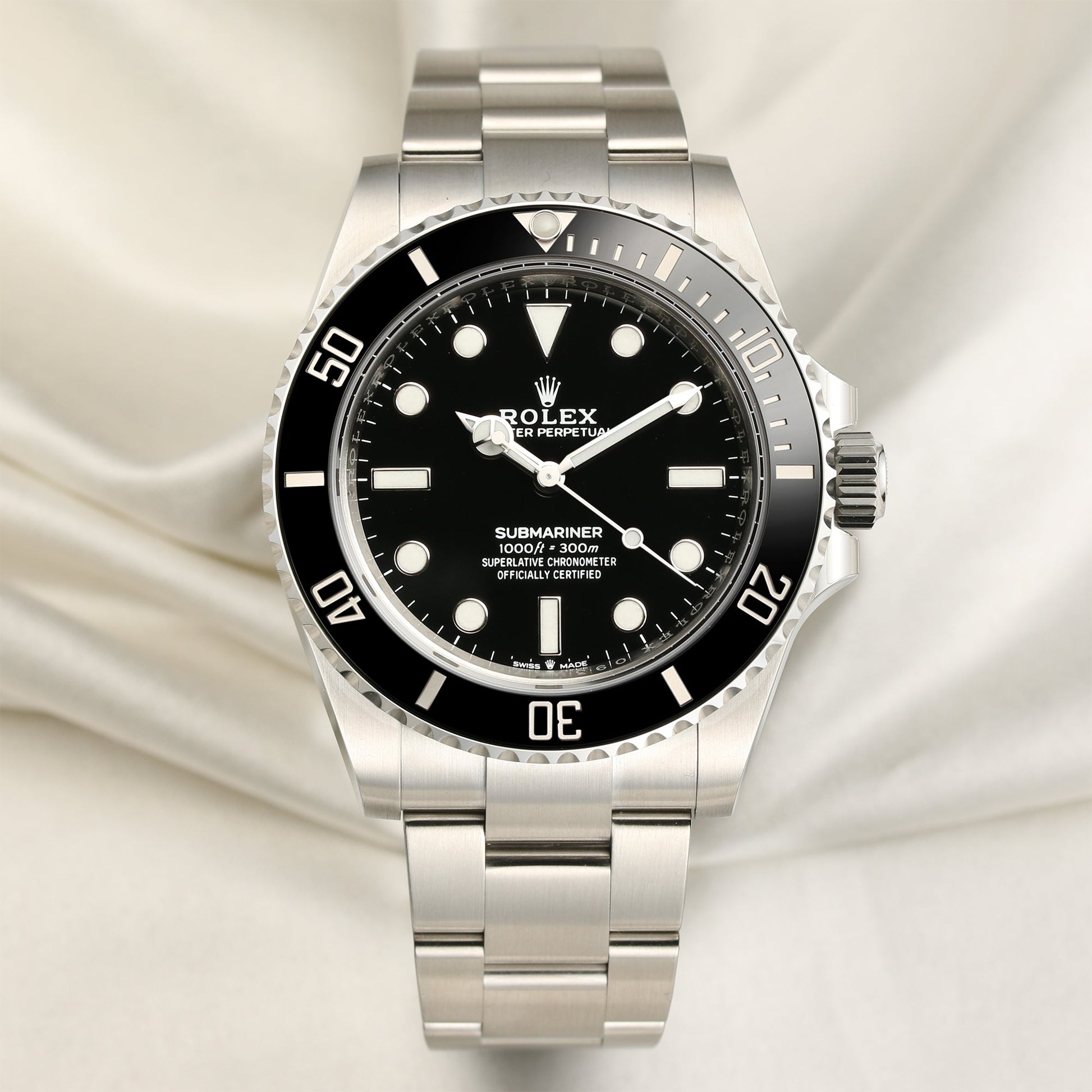 Unworn Full-Set Rolex Submariner Non-Date 124060 Stainless Steel 2021