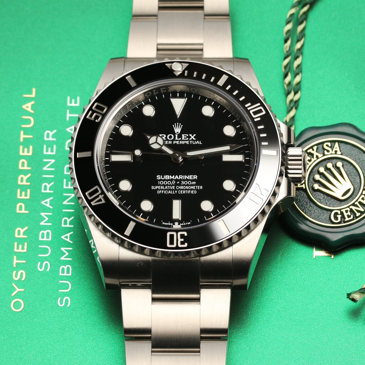 Unworn Full-Set Rolex Submariner Non-Date 124060 Stainless Steel 2021