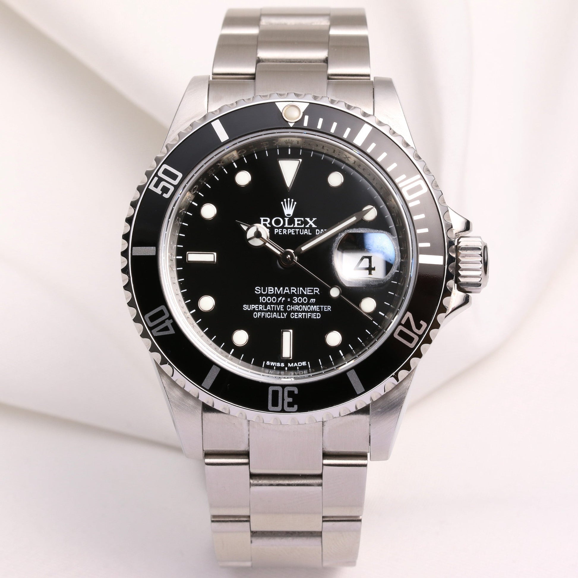 Rolex Submariner Date 16610 Pre-Ceramic Stainless Steel