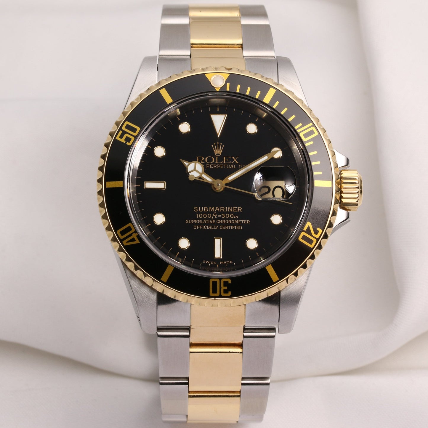 Rolex Submariner Date 16613 Steel & Gold Black Dial