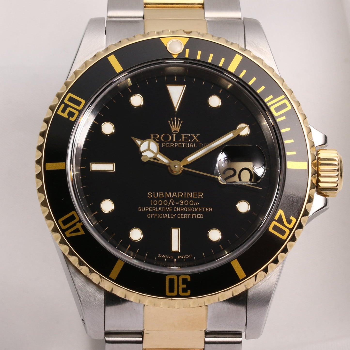 Rolex Submariner Date 16613 Steel & Gold Black Dial