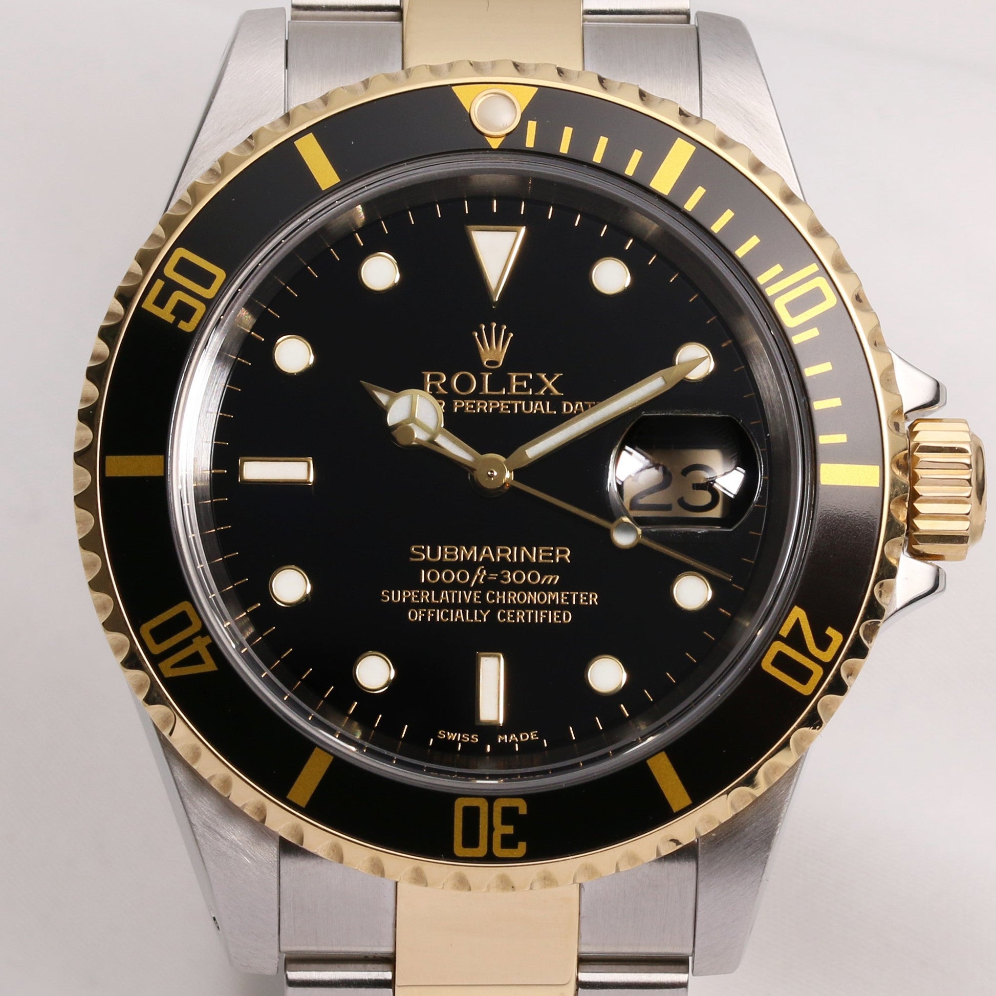 Rolex Submariner Date 16613 Steel & Gold Black Dial