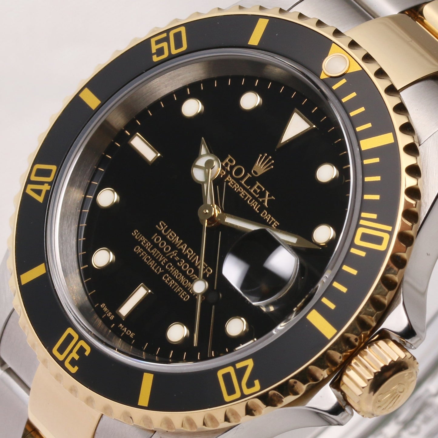 Rolex Submariner Date 16613 Steel & Gold Black Dial