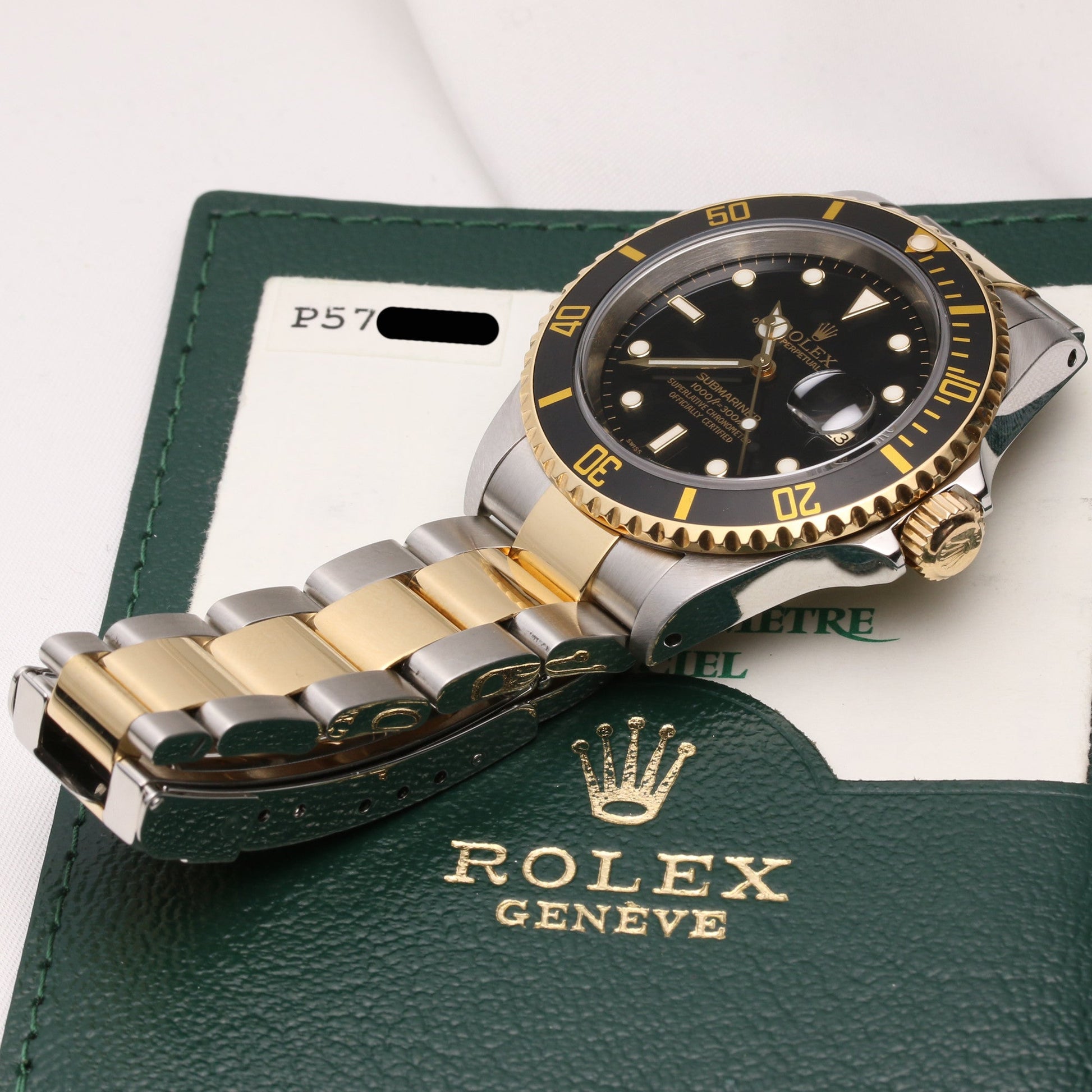 Rolex Submariner Date 16613 Steel & Gold Black Dial