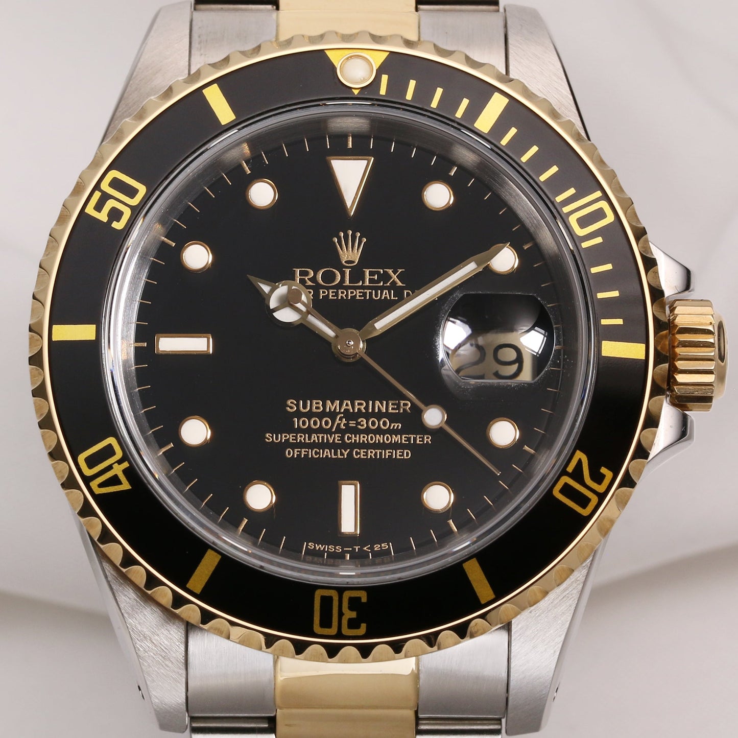 Rolex Submariner Date 16613 Steel & Gold Black Dial