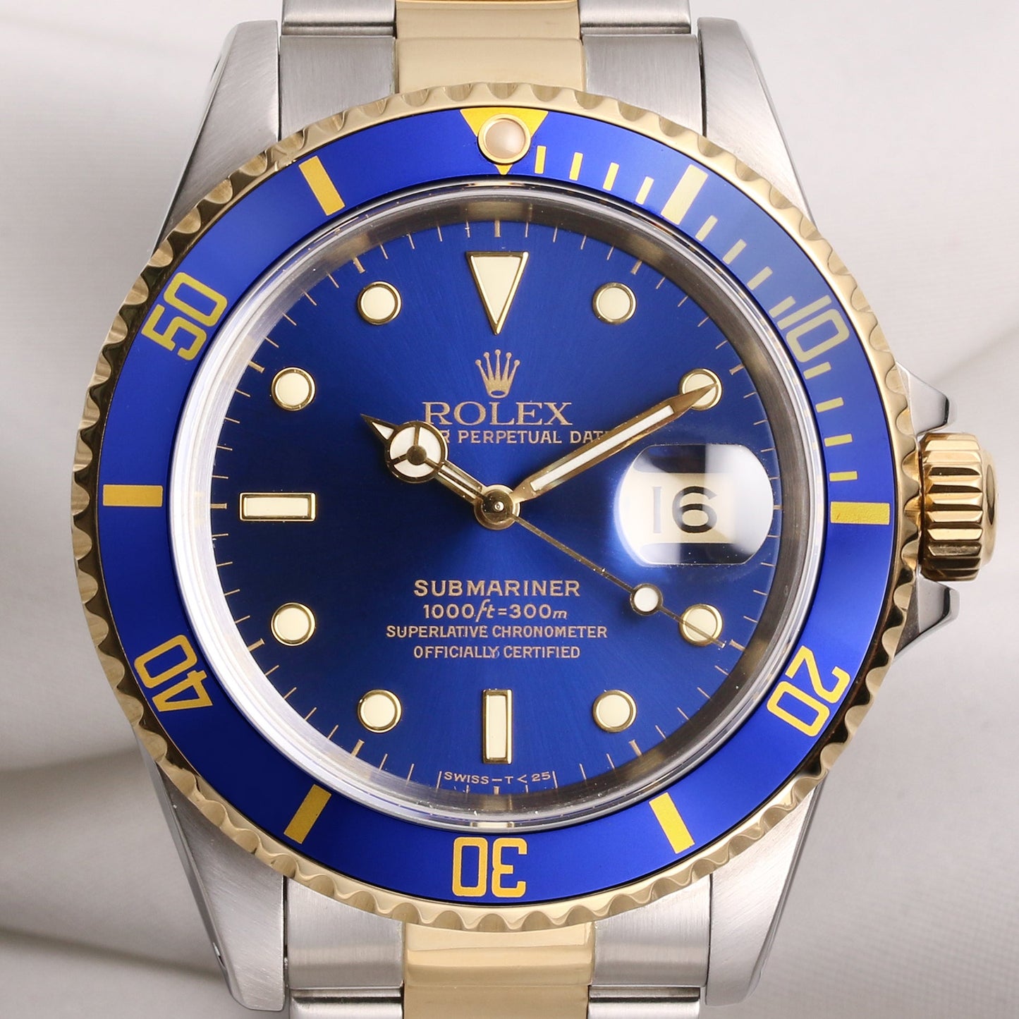 Rolex Submariner Date 16613 Stainless Steel & 18K Yellow Gold Pre-Ceramic