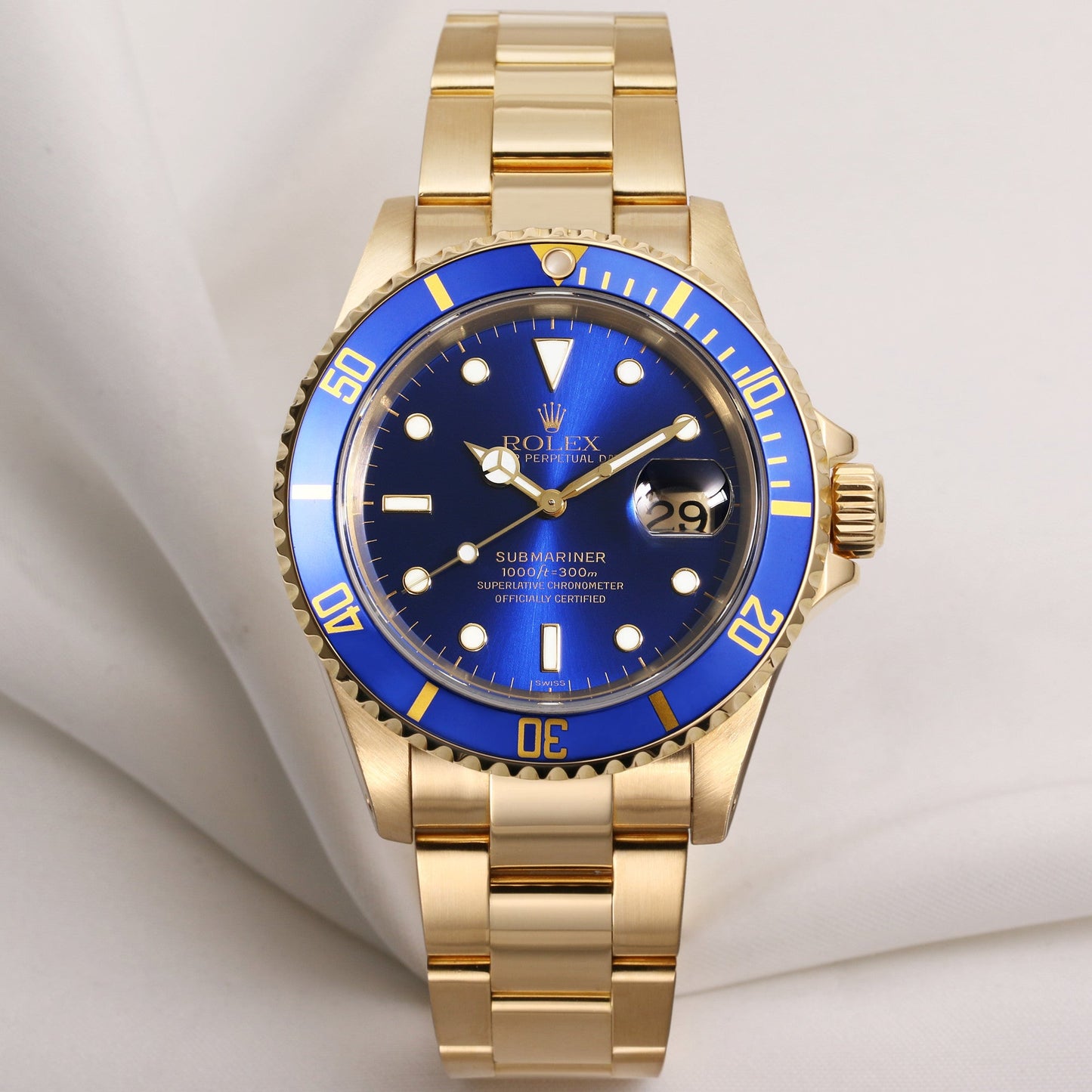 Rolex Submariner Date 16618 18K Yellow Gold Blue