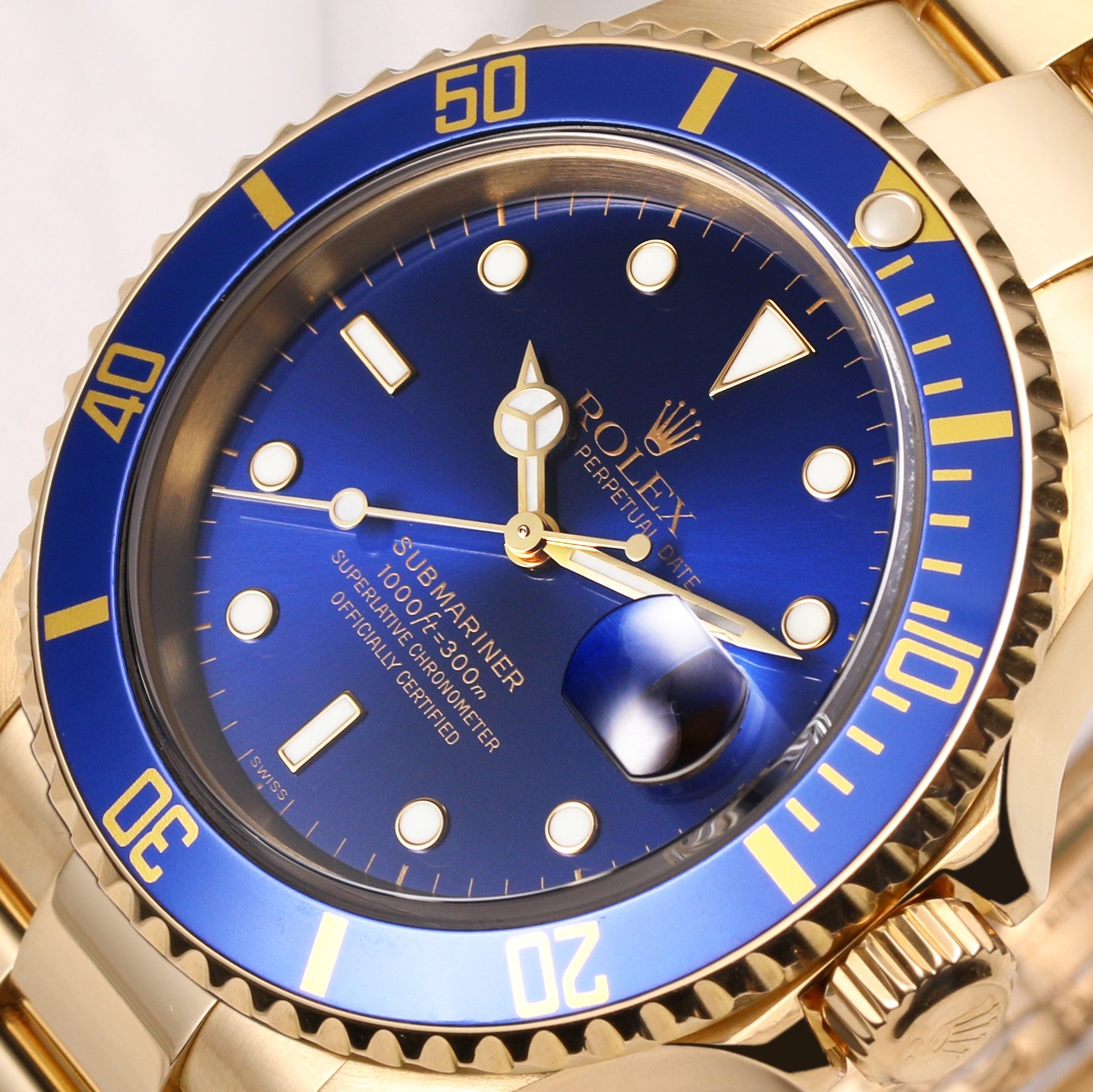 Rolex Submariner Date 16618 18K Yellow Gold Blue