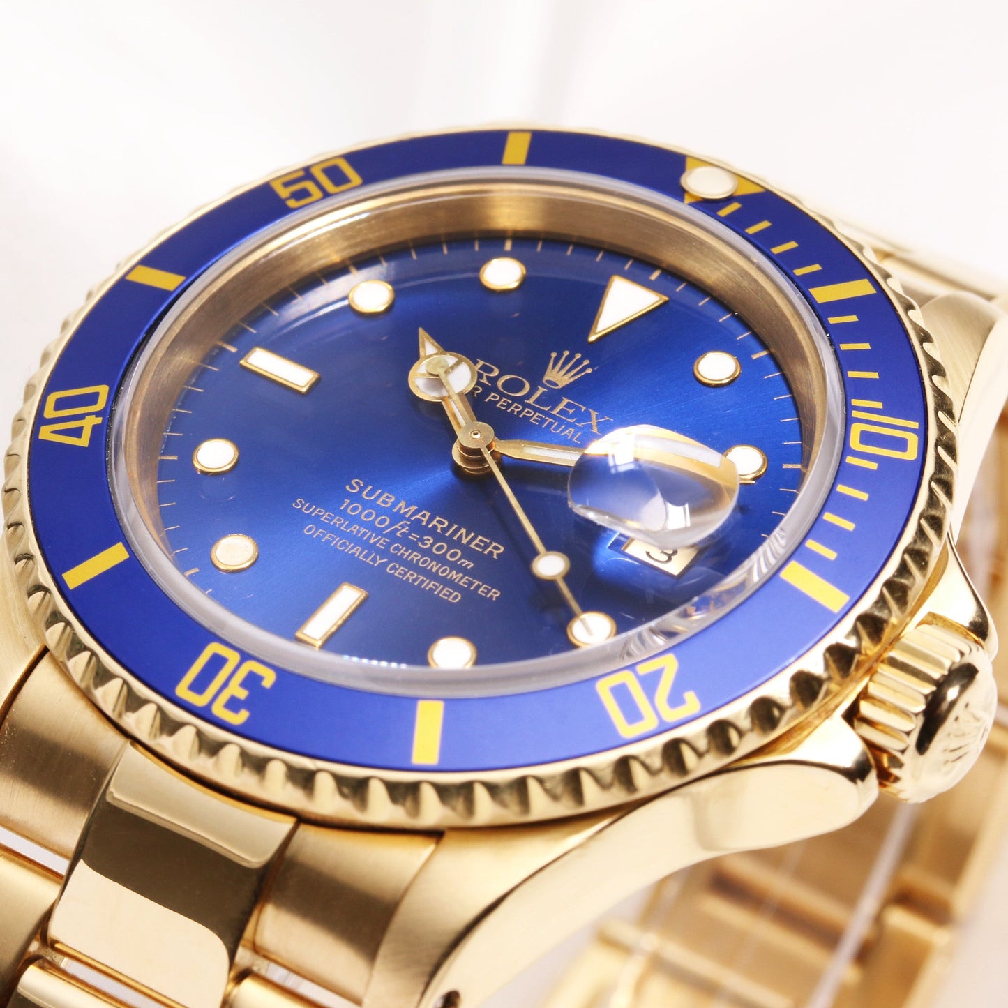 Rolex Submariner 16618 18k Yellow Gold