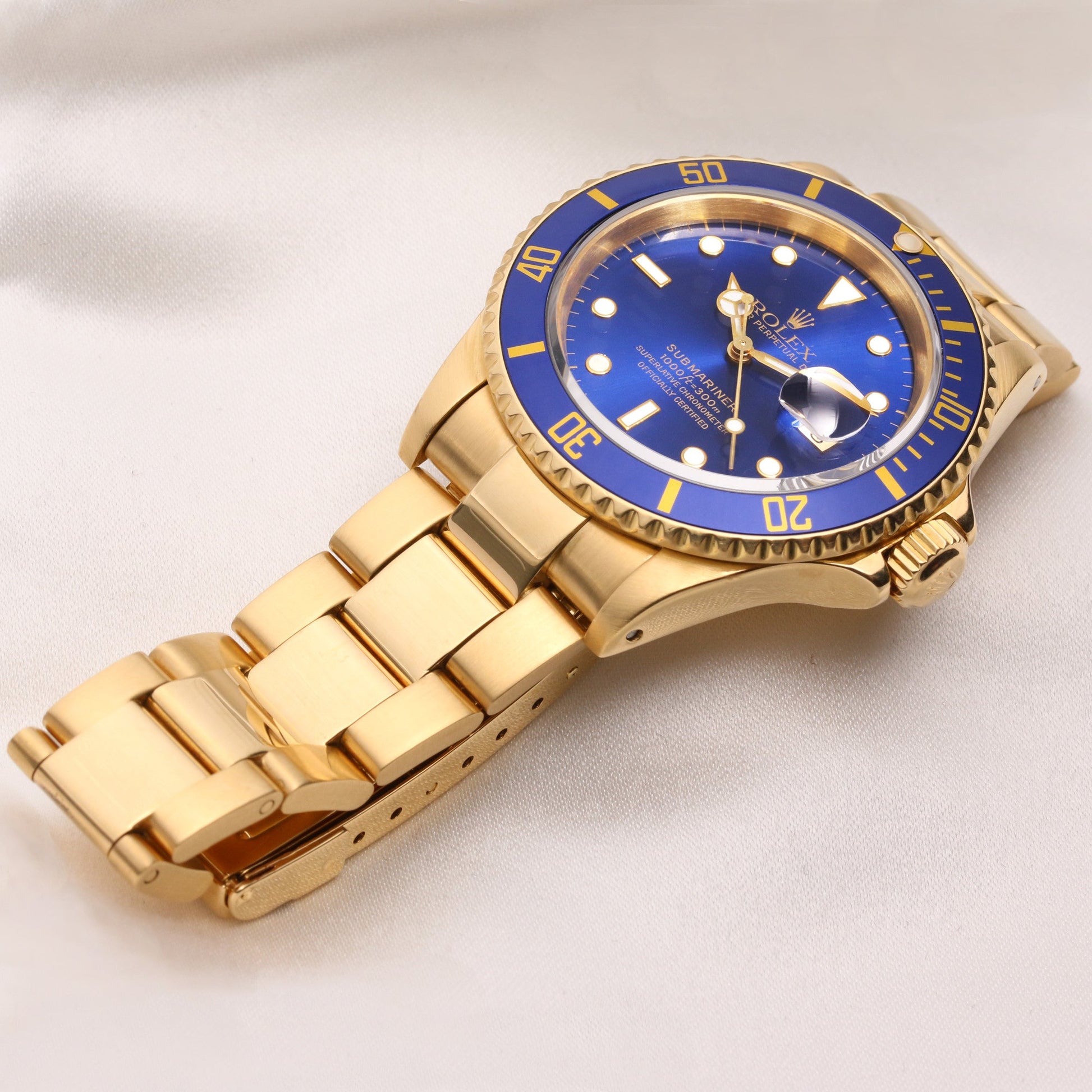 Rolex Submariner 16618 18k Yellow Gold