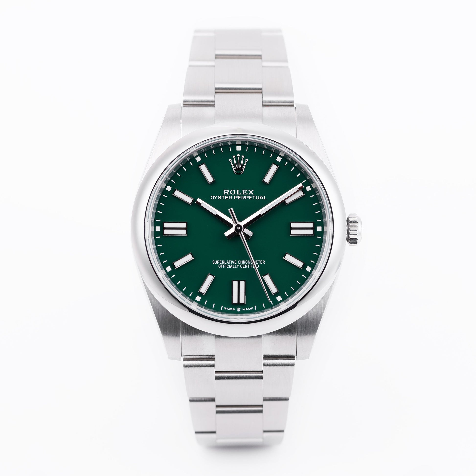 Unworn Rolex Oyster Perpetual 41mm | REF. 124300 | Green Dial | Box & Papers | 2021