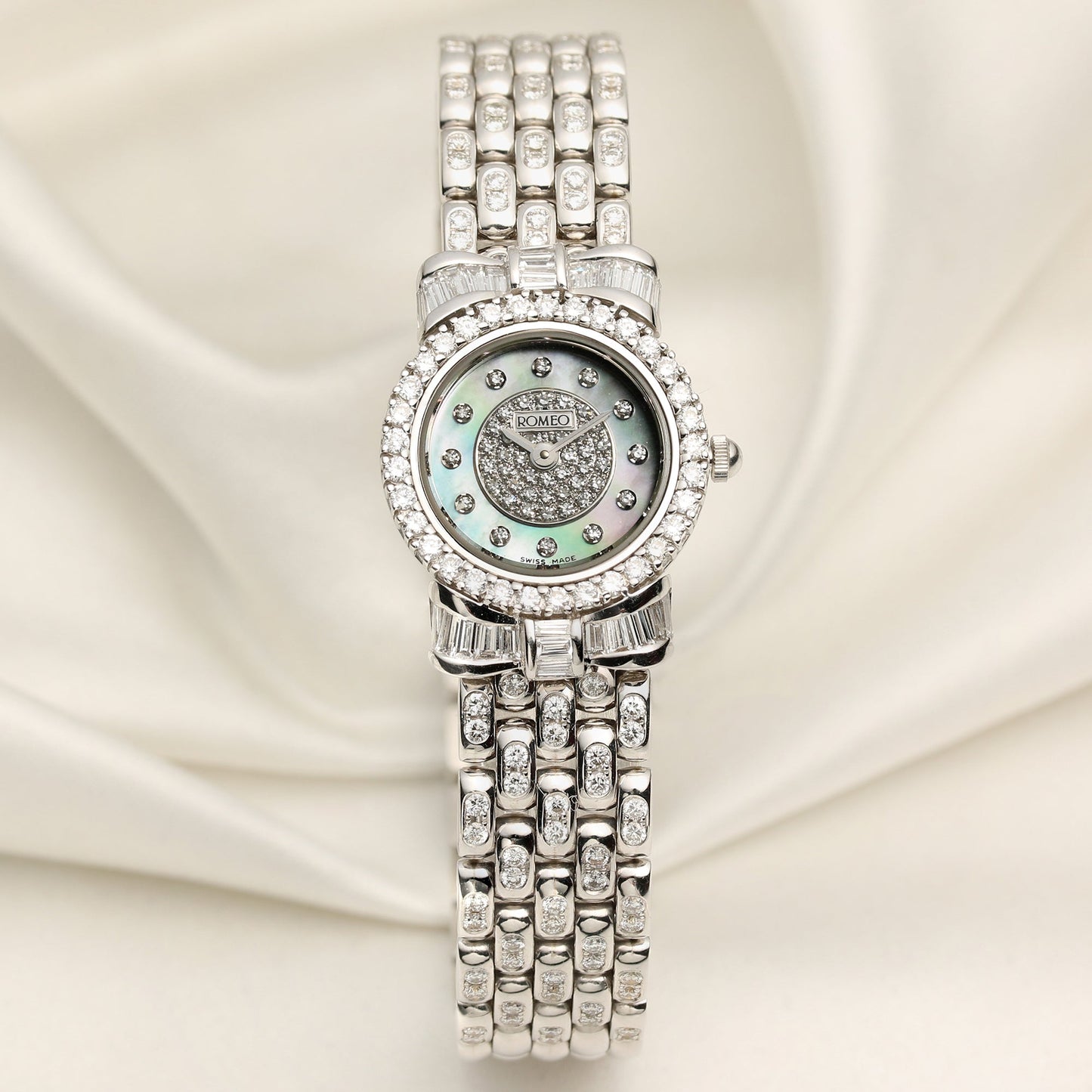 Romeo Ladies Wristwatch 18k White Gold Diamonds & Mother of Pearl