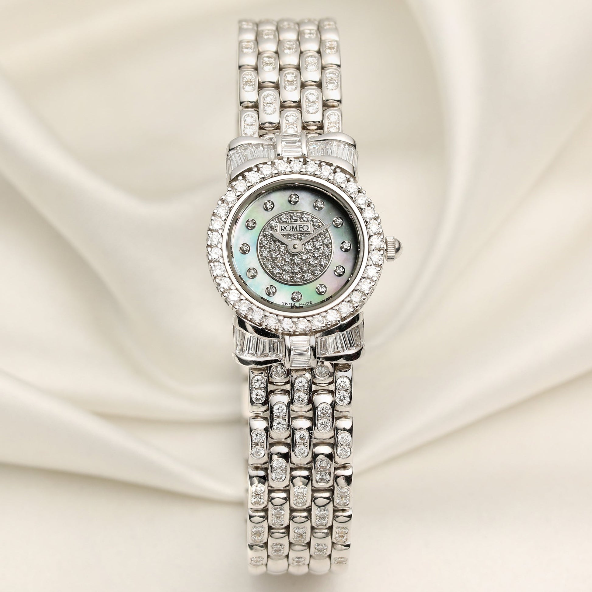 Romeo Ladies Wristwatch 18k White Gold Diamonds & Mother of Pearl