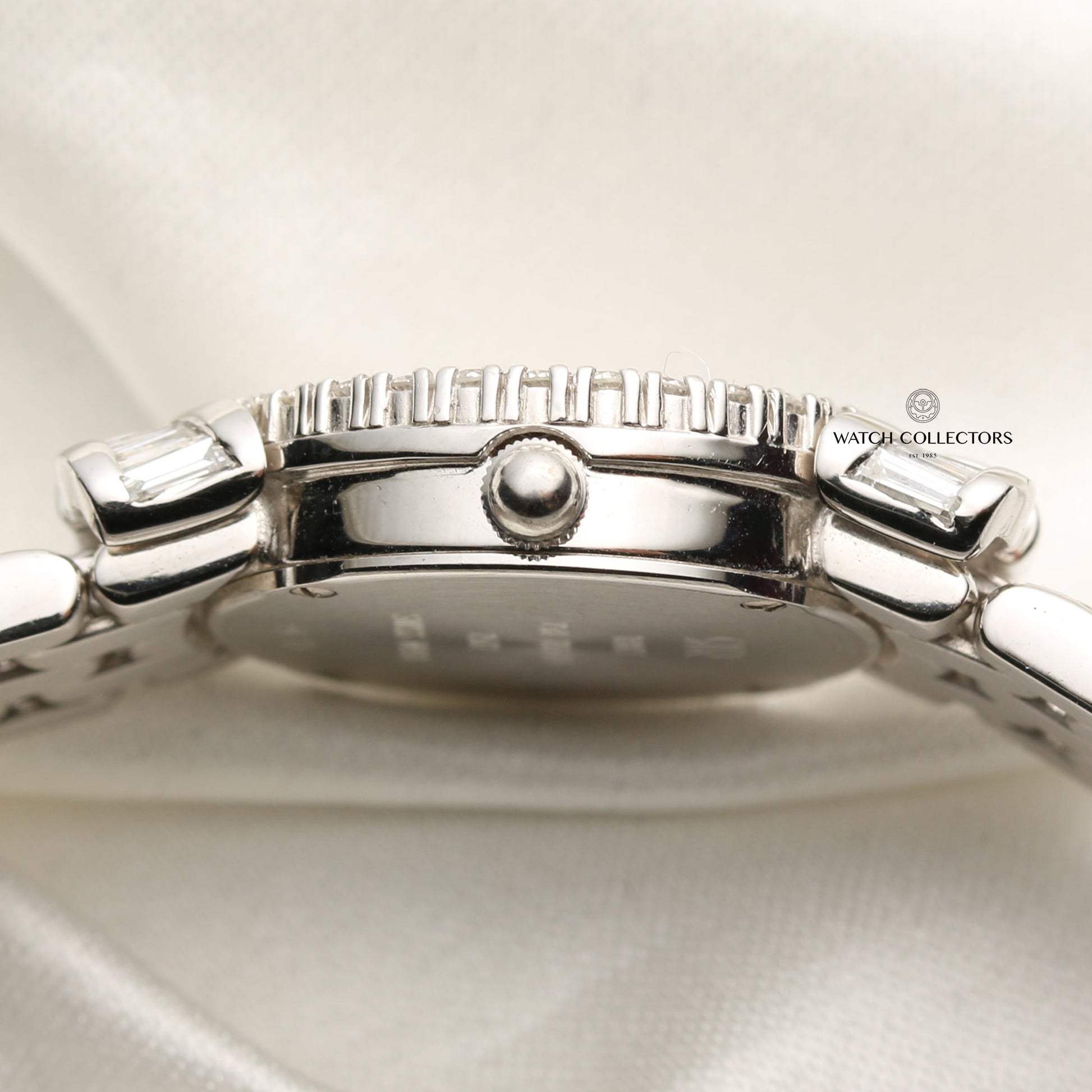 Romeo Ladies Wristwatch 18k White Gold Diamonds & Mother of Pearl