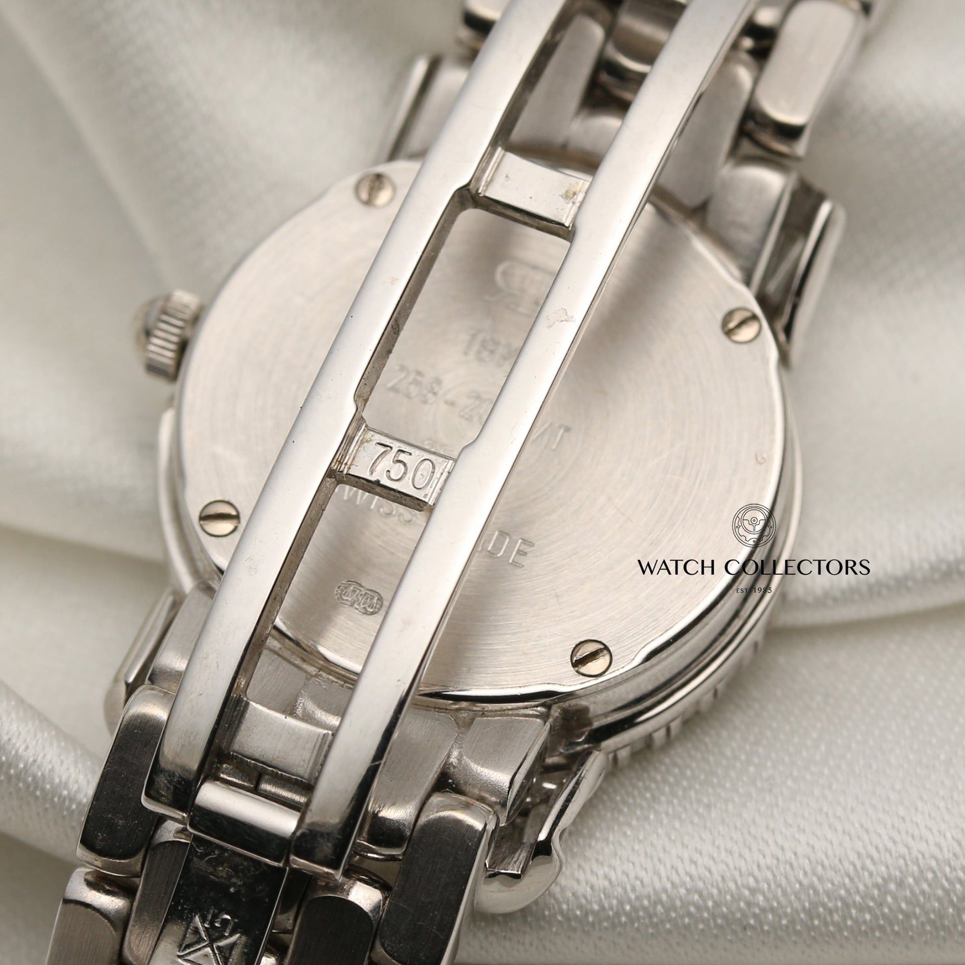 Romeo Ladies Wristwatch 18k White Gold Diamonds & Mother of Pearl