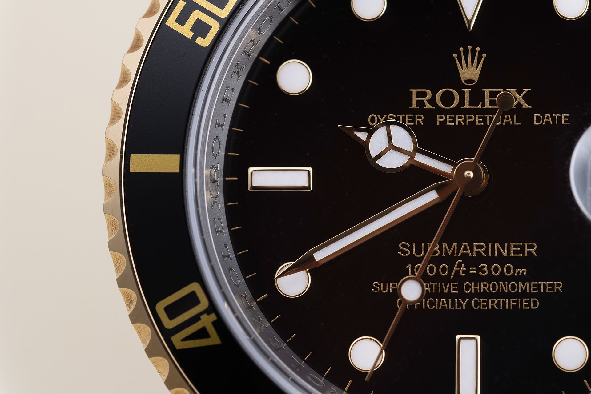 Rolex Submariner NOS | REF. 16613LN | Engraved Rehaut | Black dial | Box & Papers | 2011 | Stainless Steel & 18k Yellow Gold