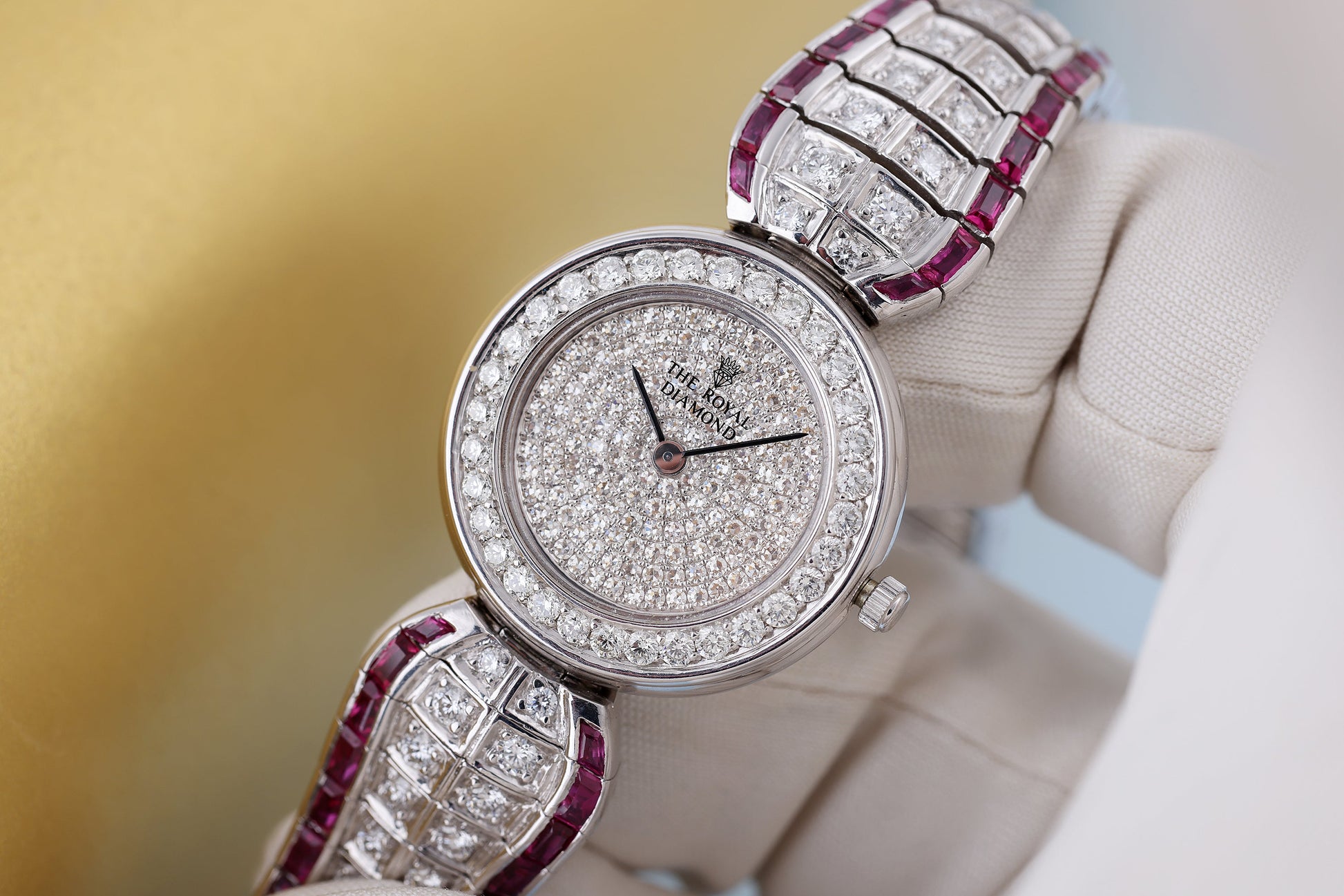 The Royal Diamond Vintage Ladies Wristwatch | Pavé Diamond & Rubies | Platinum | 25mm | Quartz | 1990's