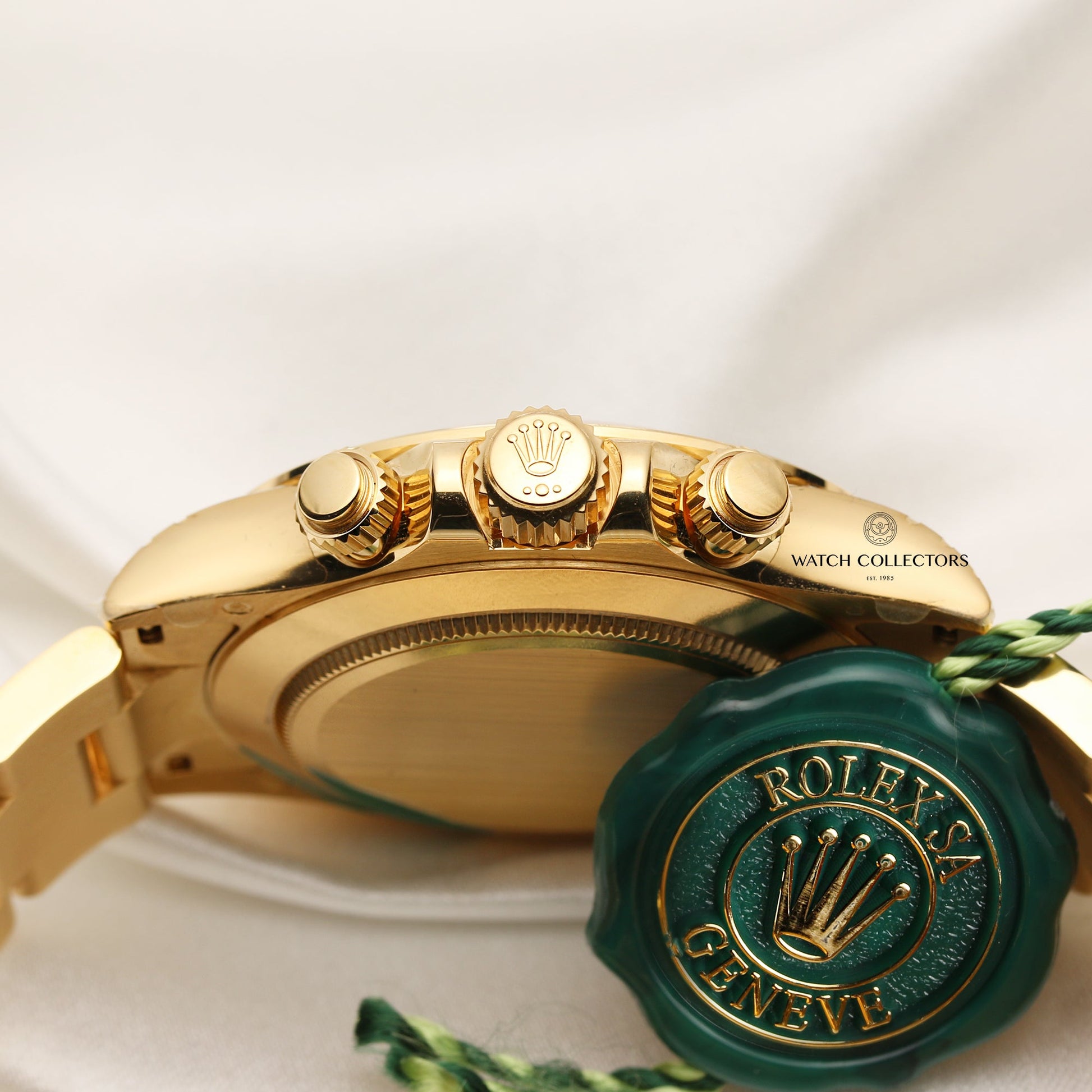 Unworn Full-Set Rolex Daytona 116508 18k Yellow Gold Green Dial