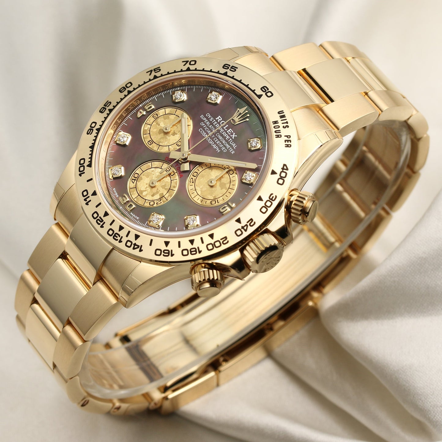 Unworn 2020 Rolex Daytona 116508 18k Yellow Gold Black Mother of Pearl Diamond dial