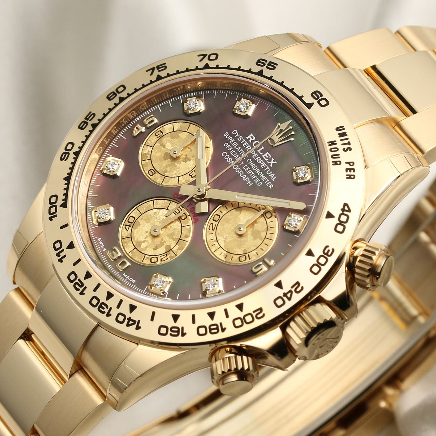 Unworn 2020 Rolex Daytona 116508 18k Yellow Gold Black Mother of Pearl Diamond dial