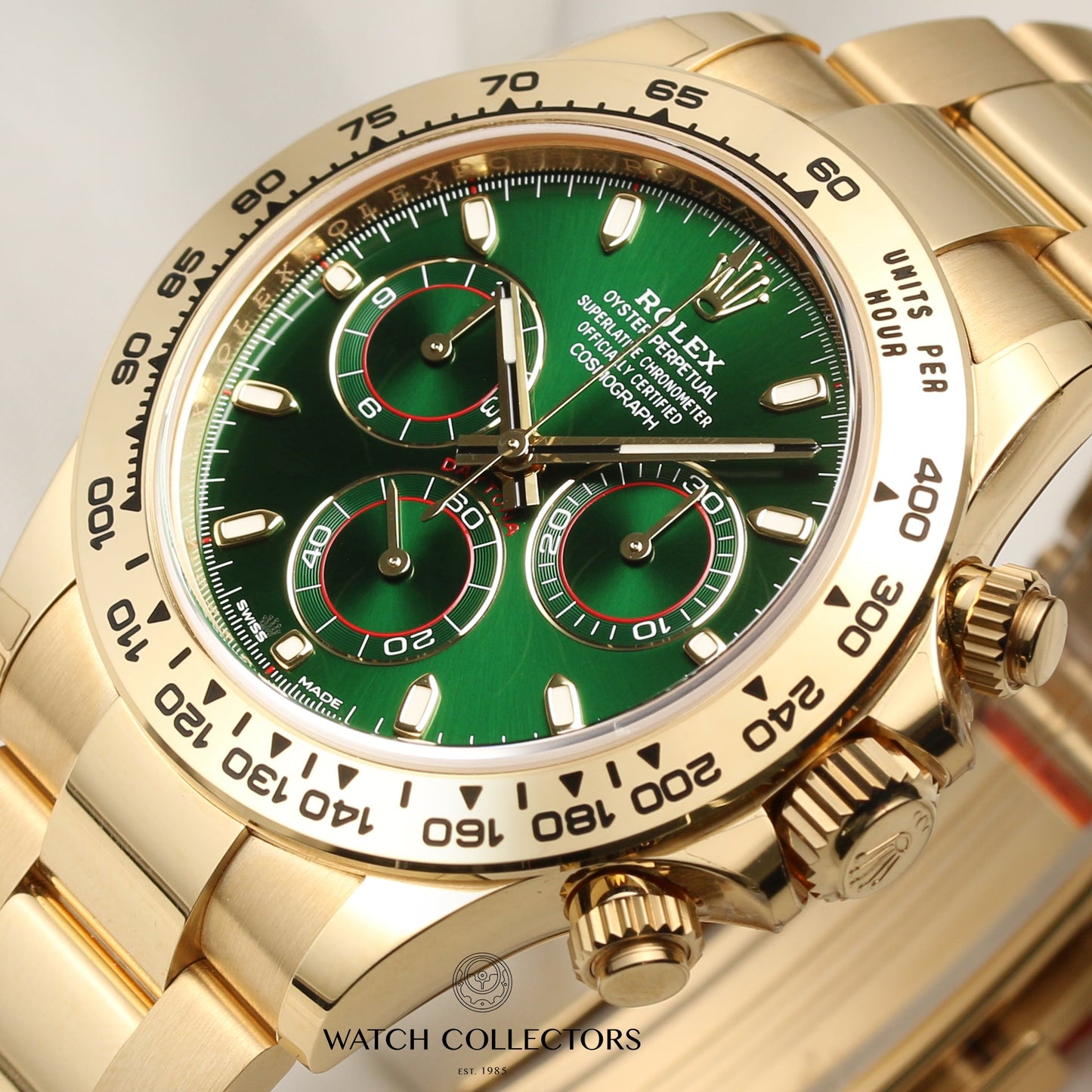 Unworn Full-Set Rolex Daytona 116508 Green Dial 18k Yellow Gold